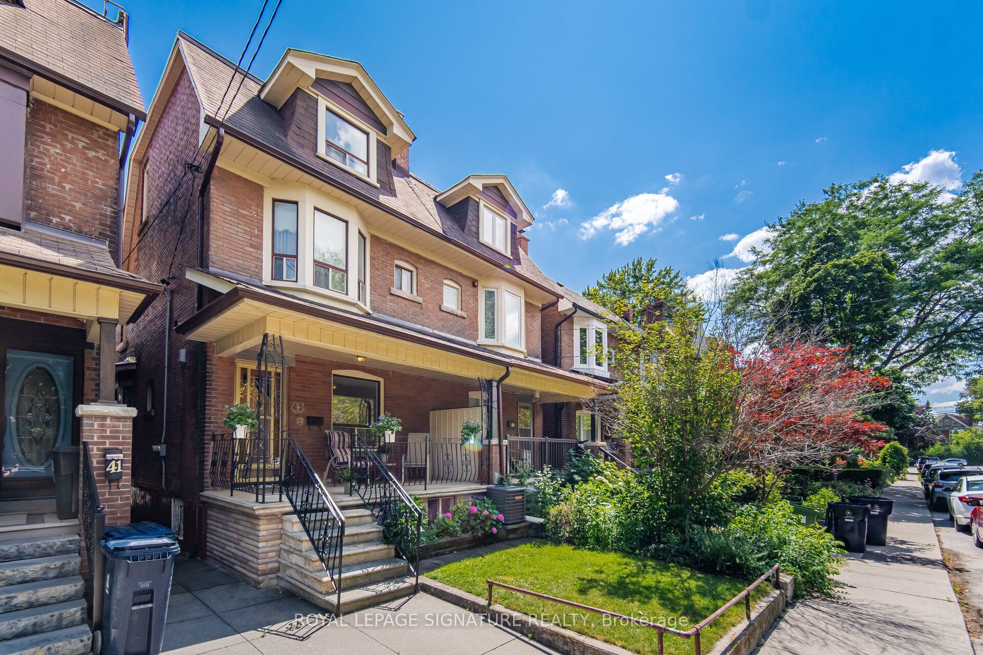 43 Marchmount Road, Toronto, ON M6G 2A8 photo 2