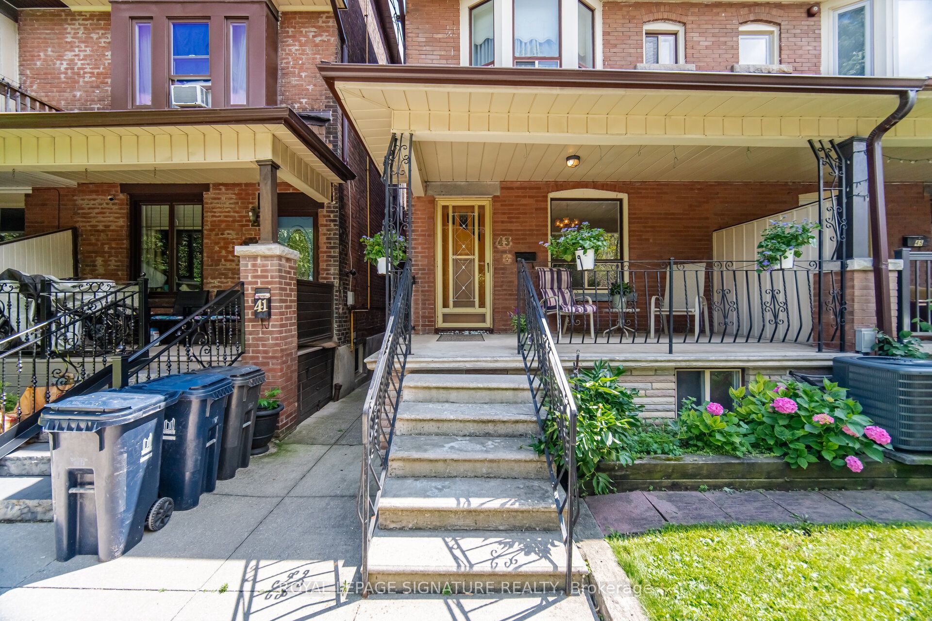 43 Marchmount Road, Toronto, ON M6G 2A8 photo 3