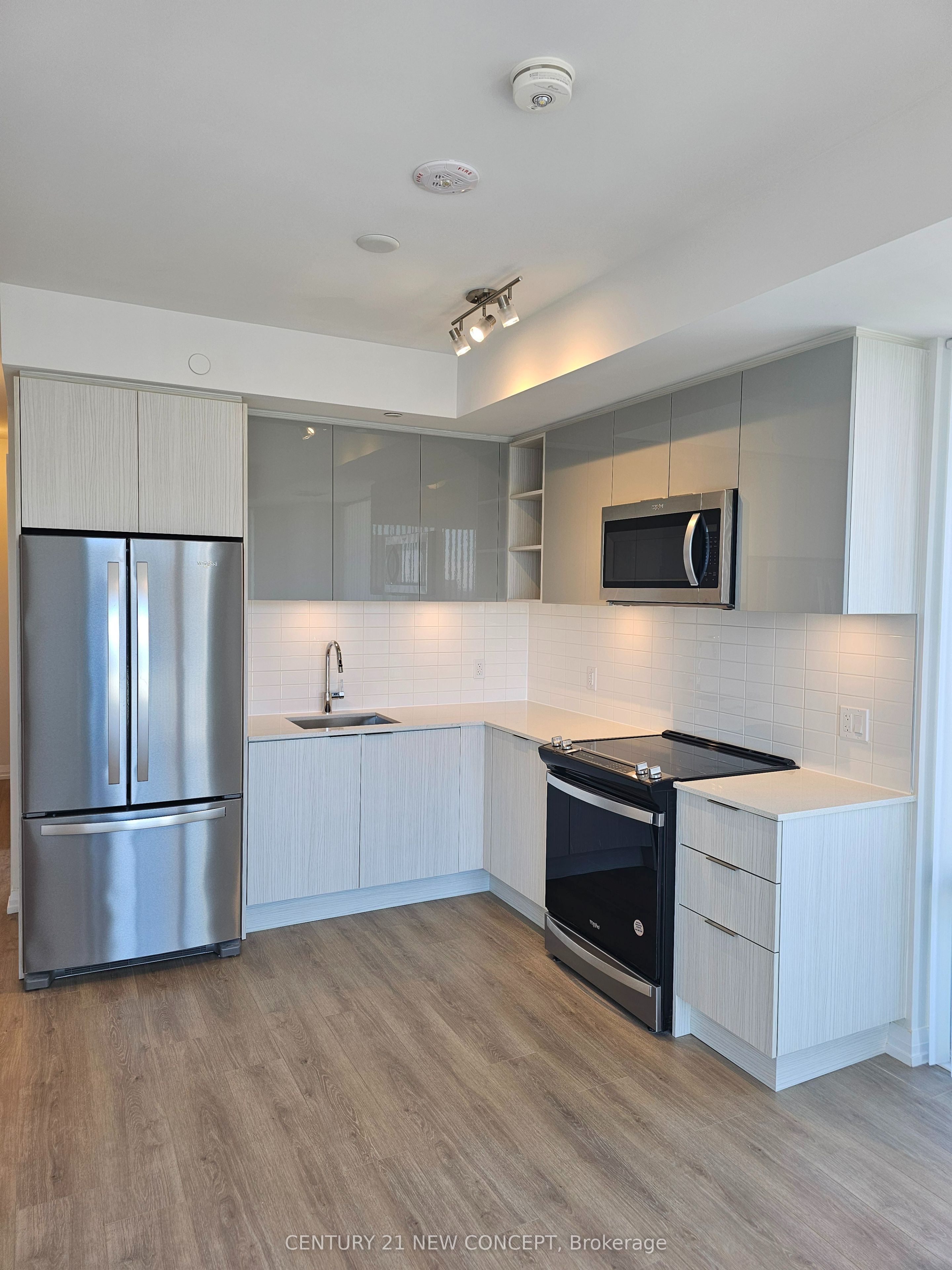 25 Holly Street W 2803, Toronto, ON M4S 0E3 photo 5