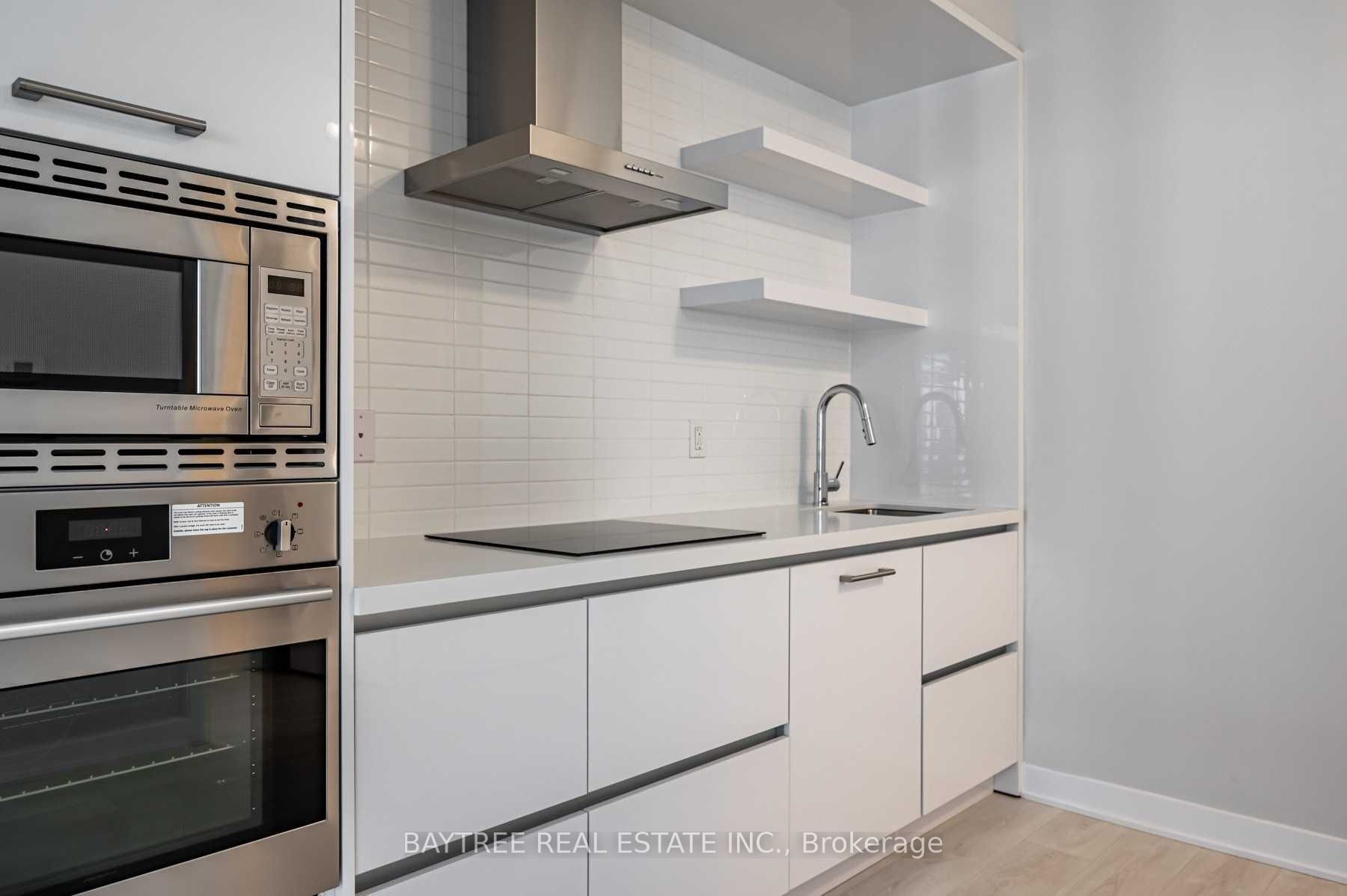 2221 Yonge Street 310, Toronto, ON M4S 2B4 photo 4