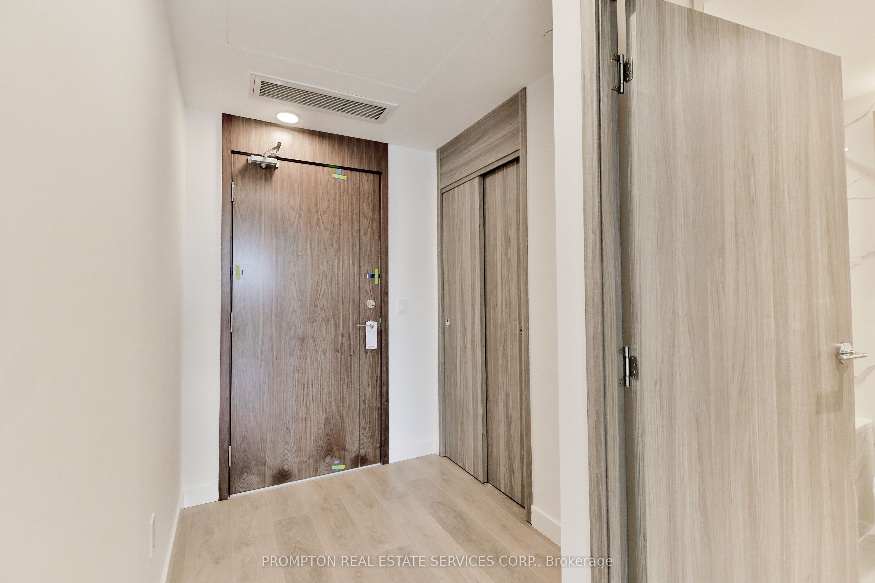 75 Billes Heights 1502, Toronto, ON M2K 0J8 photo 5