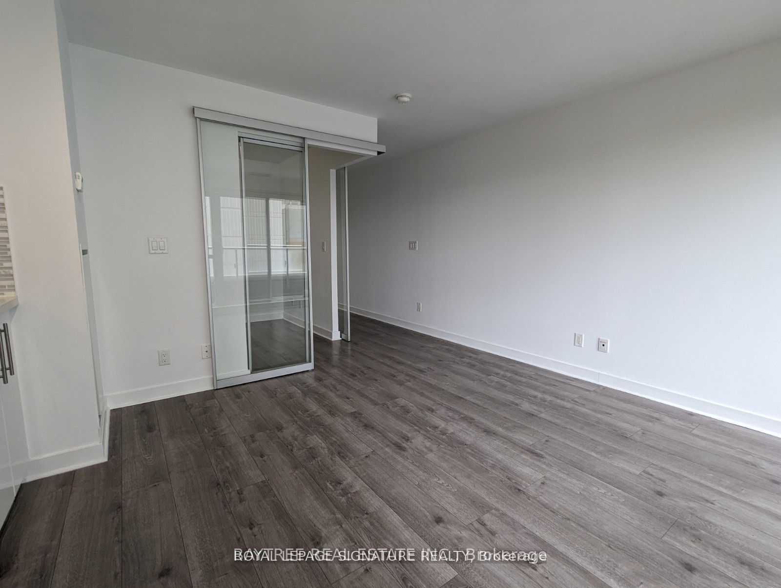 58 Orchard View Boulevard 413, Toronto, ON M4R 1B9 photo 4
