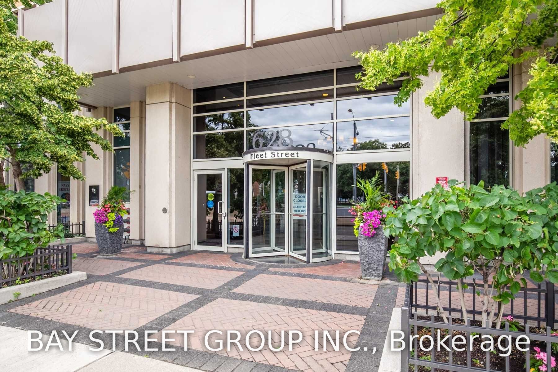 628 Fleet Street 1801, Toronto, ON M5V 1A8 photo 3