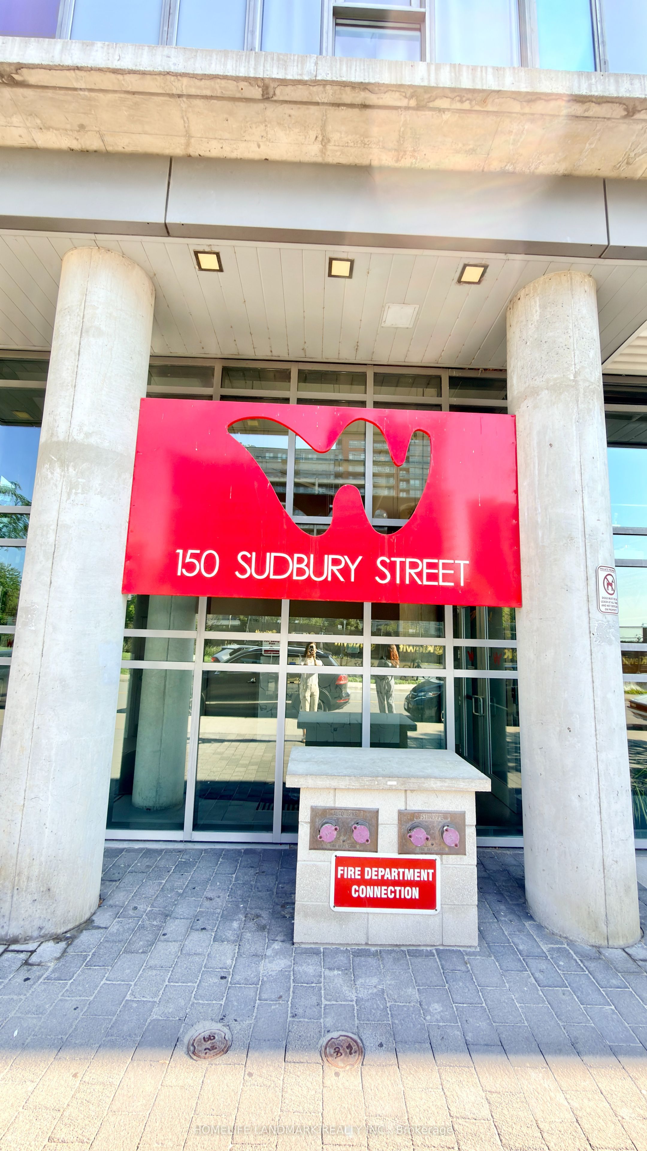 150 Sudbury Street 526, Toronto, ON M6J 3G2