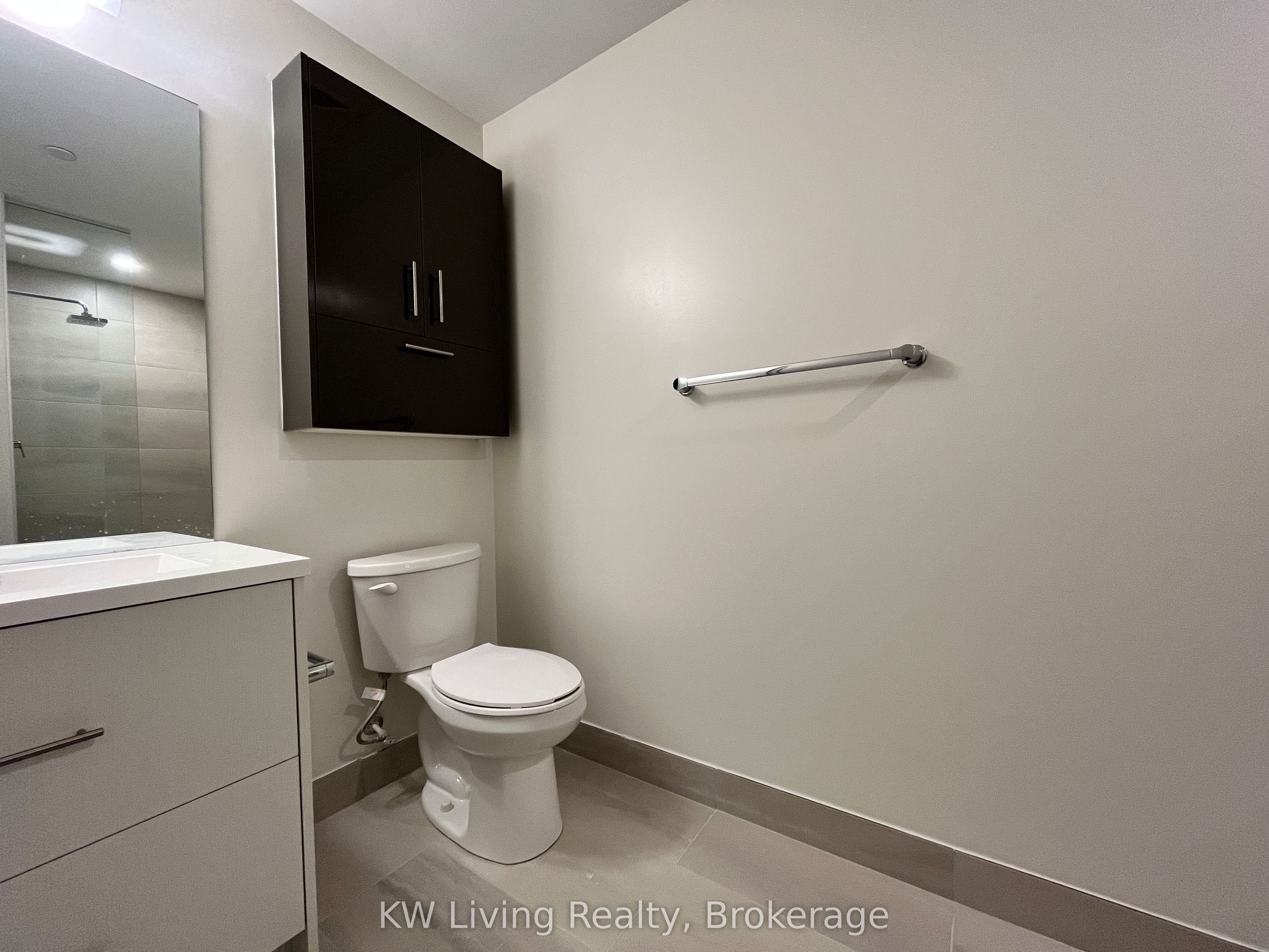 188 Fairview Mall Drive 2206, Toronto, ON M2J 0H7 photo 2