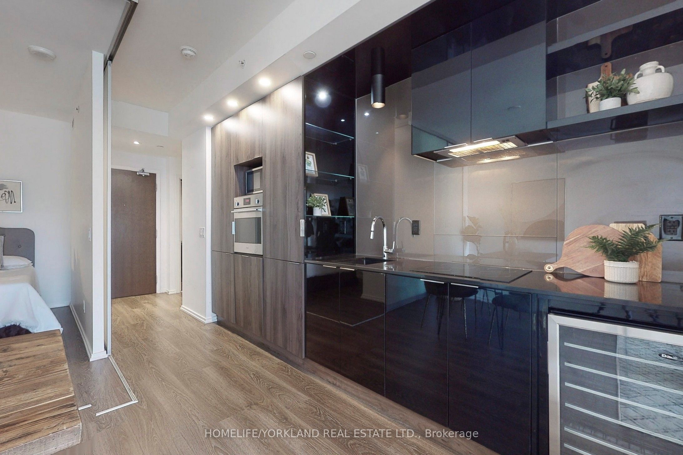 70 Temperance Street 1901, Toronto, ON M5H 0B1 photo 4