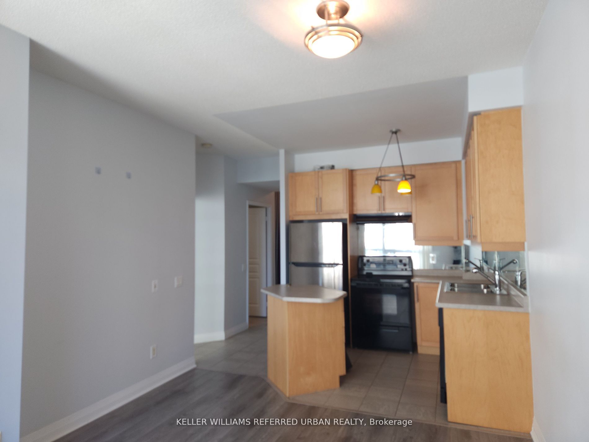 1121 Bay Street 1504, Toronto, ON M5S 3L9 photo 4