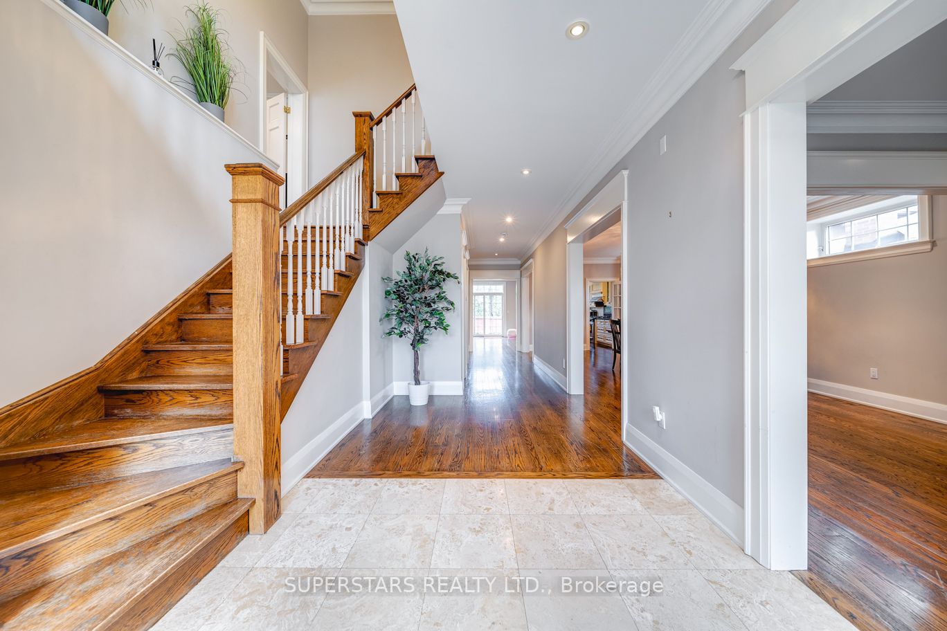 176 Homewood Avenue, Toronto, ON M2M 1K5 photo 4