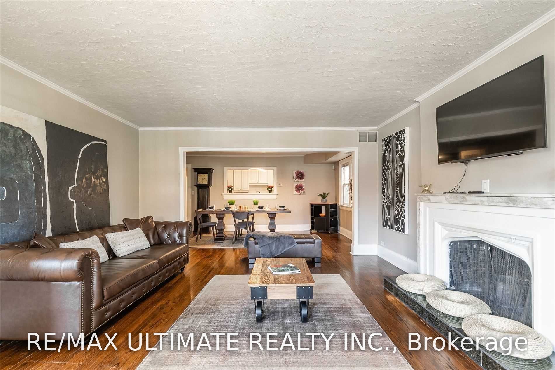 470 Oriole Parkway 4, Toronto, ON M5P 2H8 photo 2
