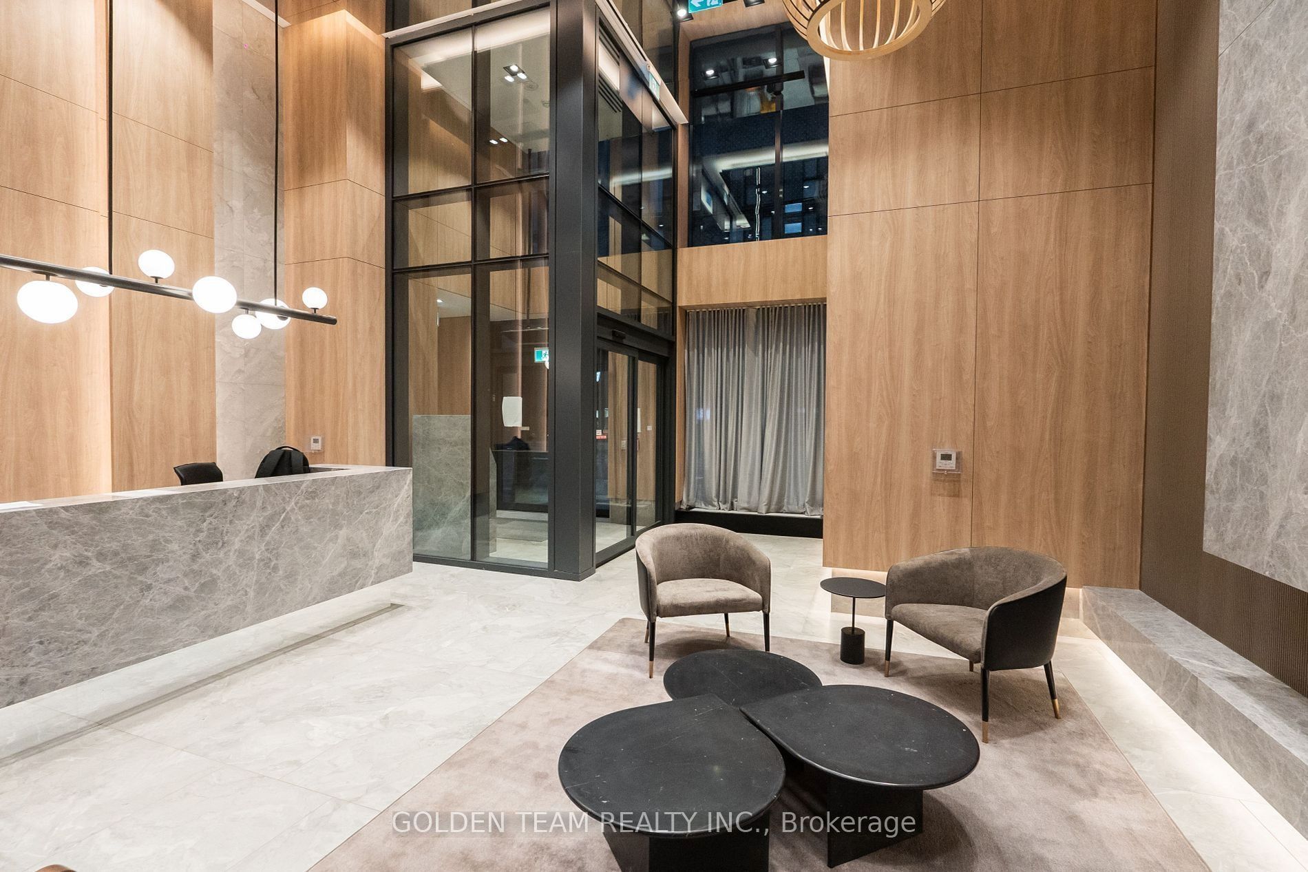 252 Church Street 2909, Toronto, ON M5B 0E6 photo 3