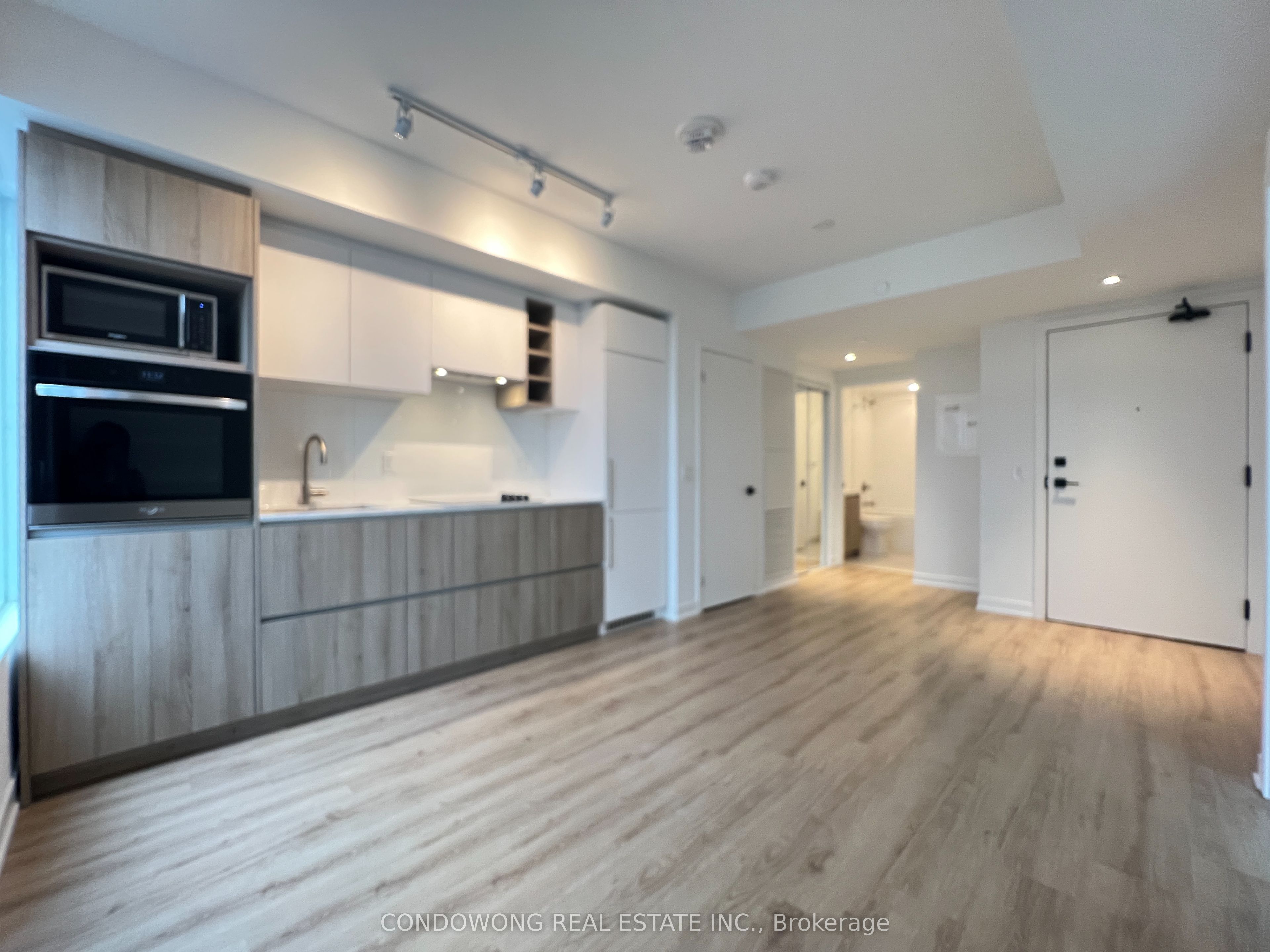 319 Jarvis Street 2803, Toronto, ON M5B 0C8