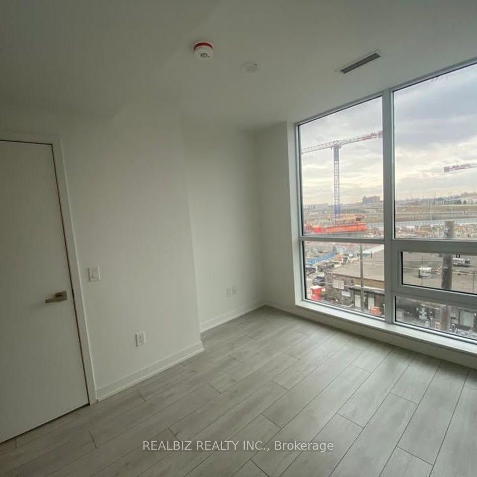 31 Tippett Road 651, Toronto, ON M3H 2V1 photo 5