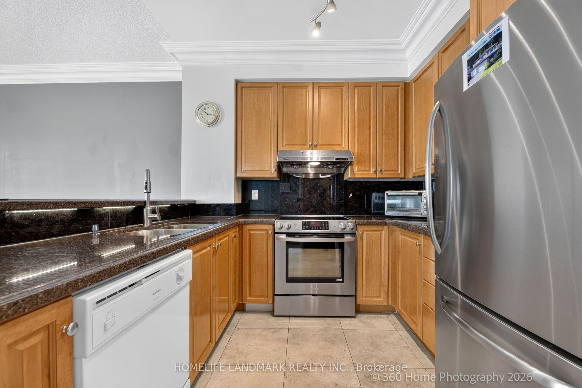 7 Lorraine Drive MPH07, Toronto, ON M2N 7H2 photo 5
