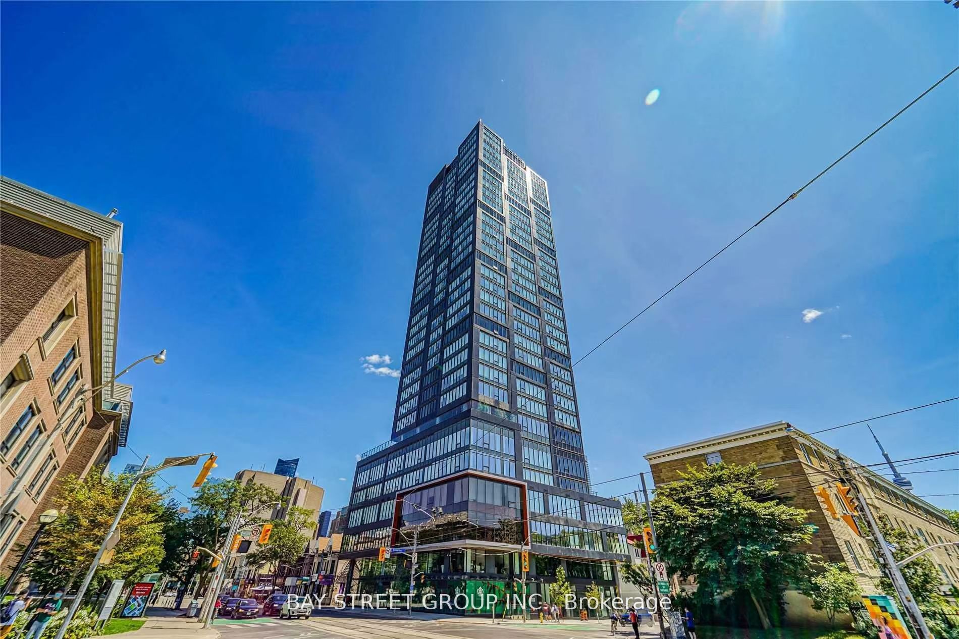 203 College Street 703, Toronto, ON M5T 1P9