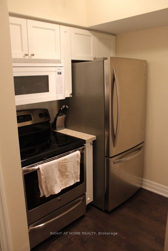 3 Everson Drive 523, Toronto, ON M2N 7C2 photo 5
