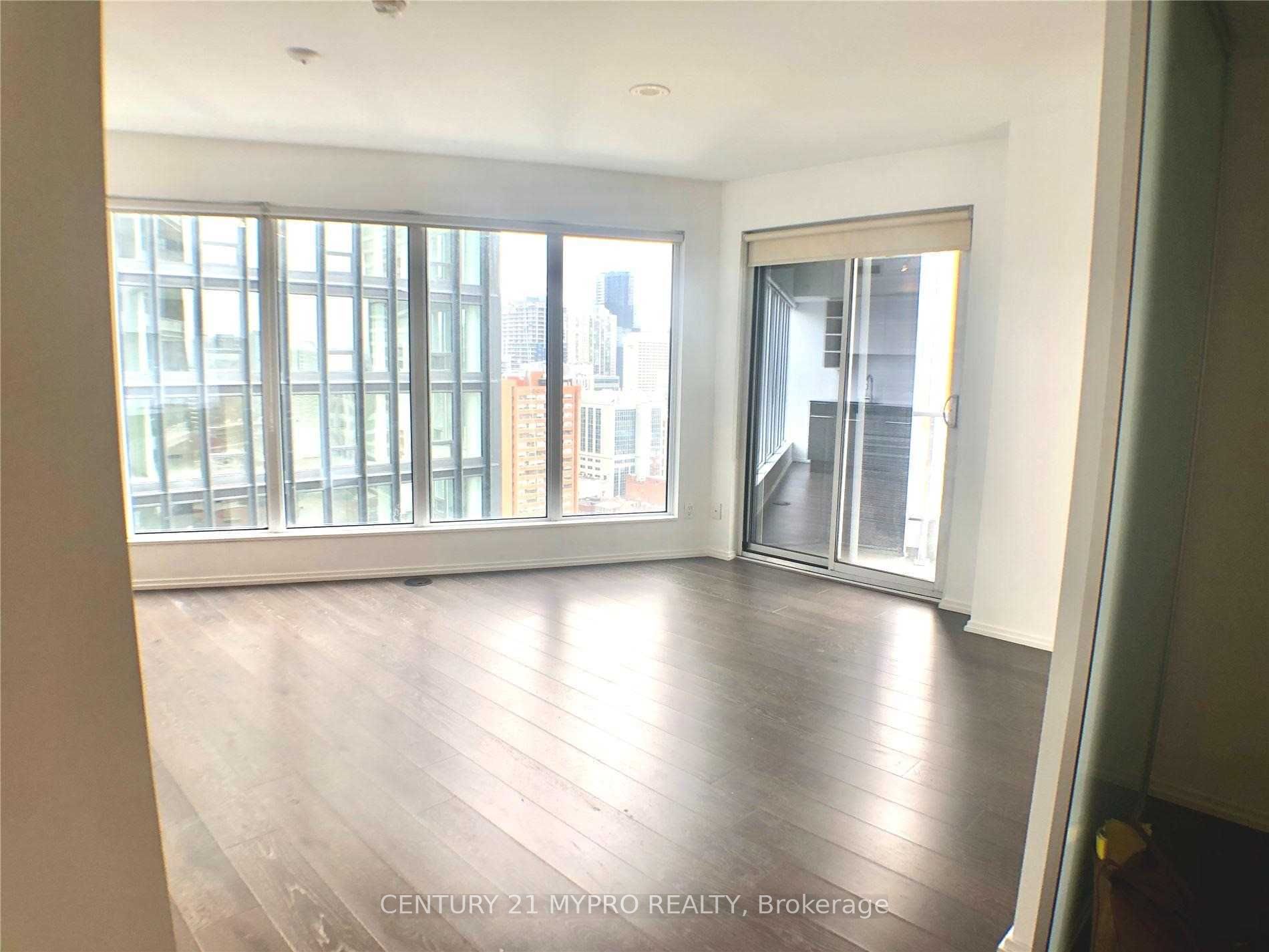 68 Shuter Street 2208, Toronto, ON M5B 0B4 photo 2