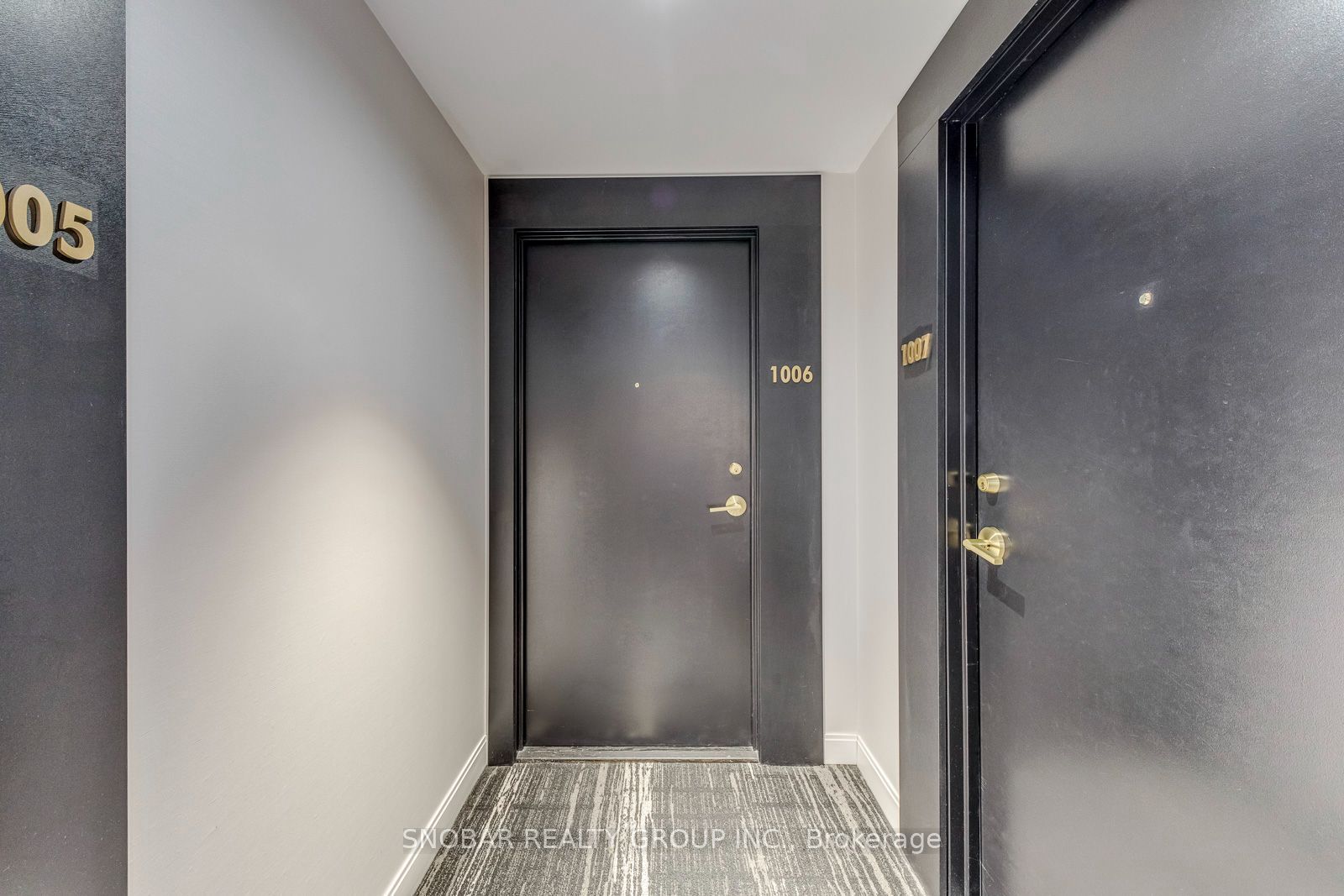 85 Wood Street 1006, Toronto, ON M4Y 0E8 photo 4