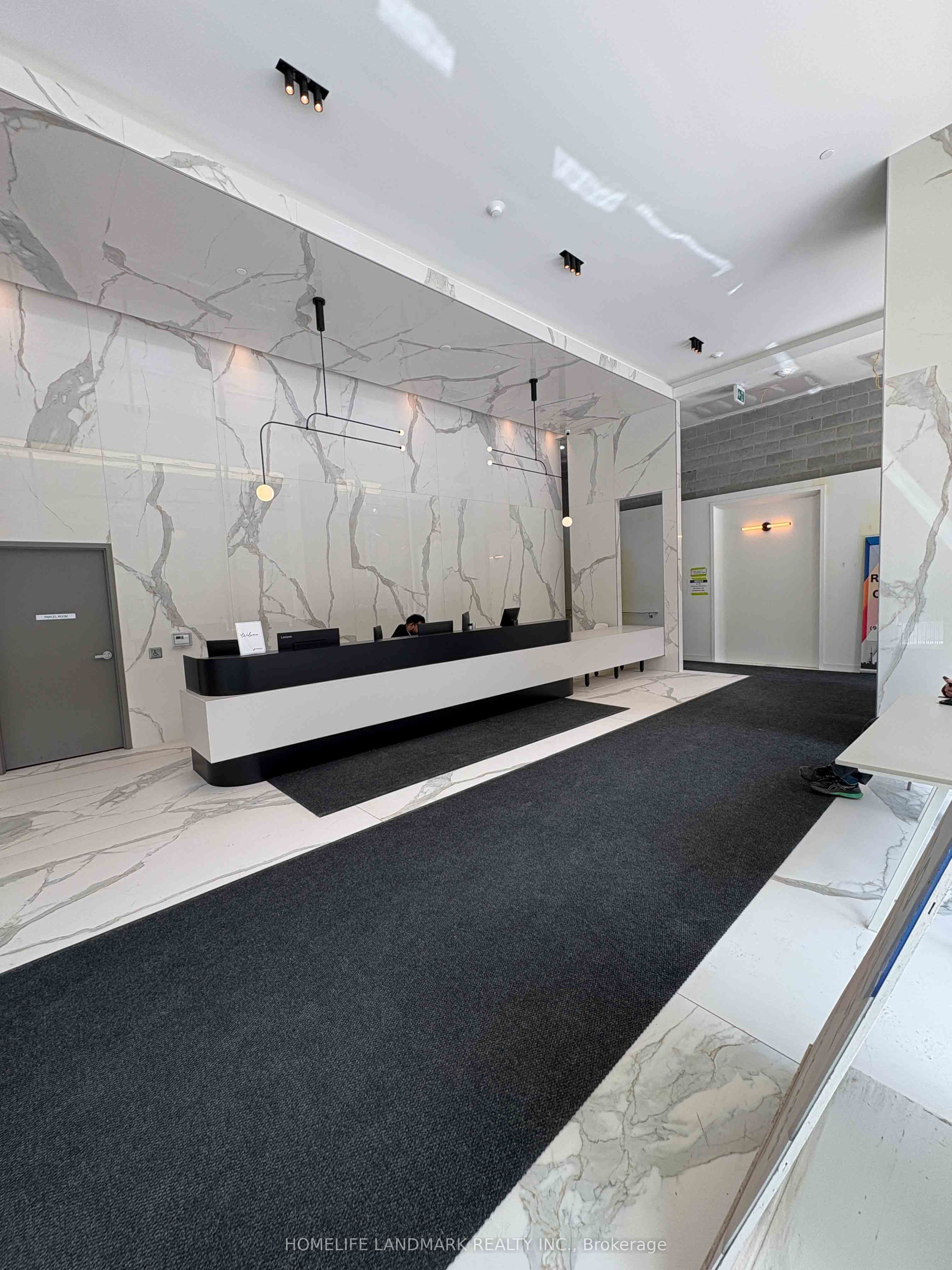 88 Queen Street E 3712, Toronto, ON M5C 0B6 photo 3