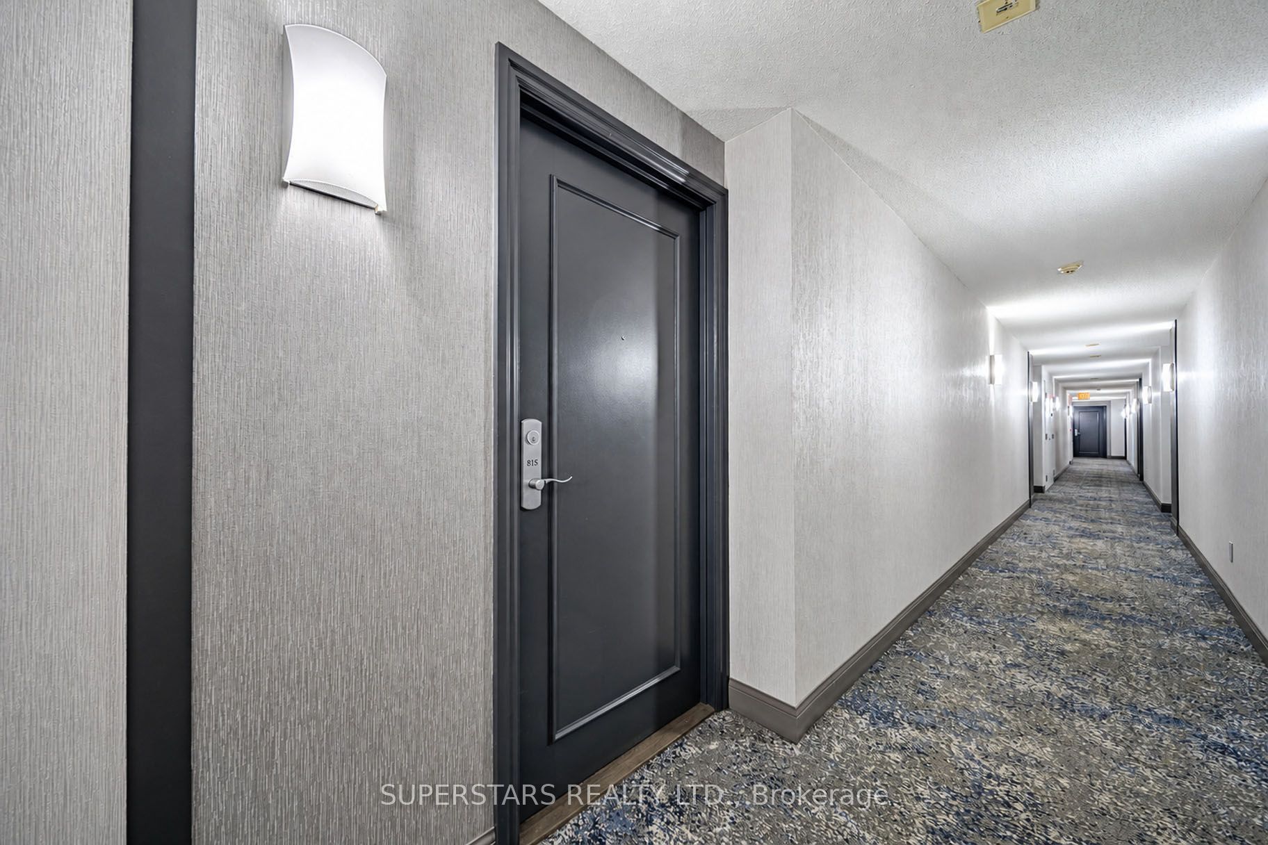 18 Valley Woods Road 815, Toronto, ON M3A 0A1 photo 3