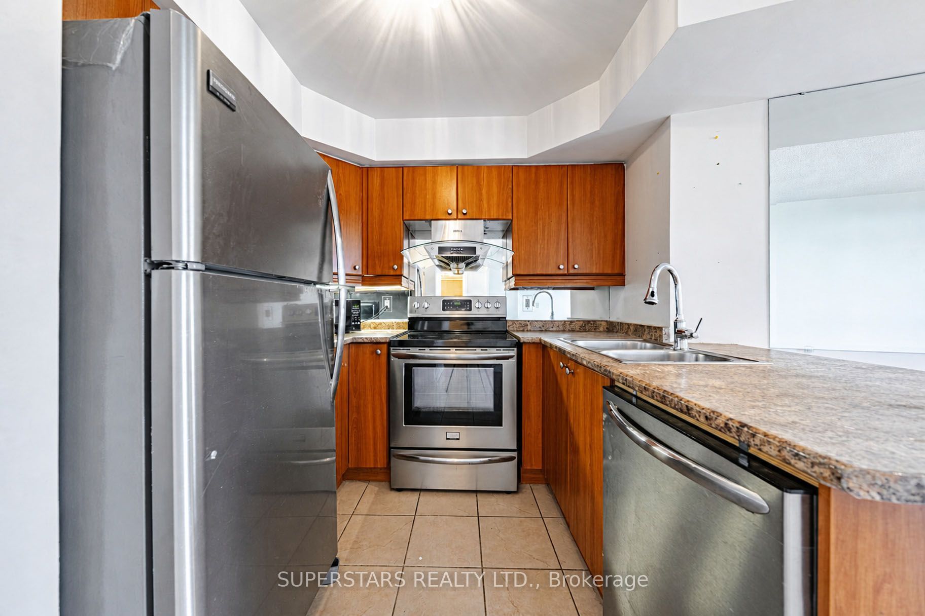 18 Valley Woods Road 815, Toronto, ON M3A 0A1 photo 5