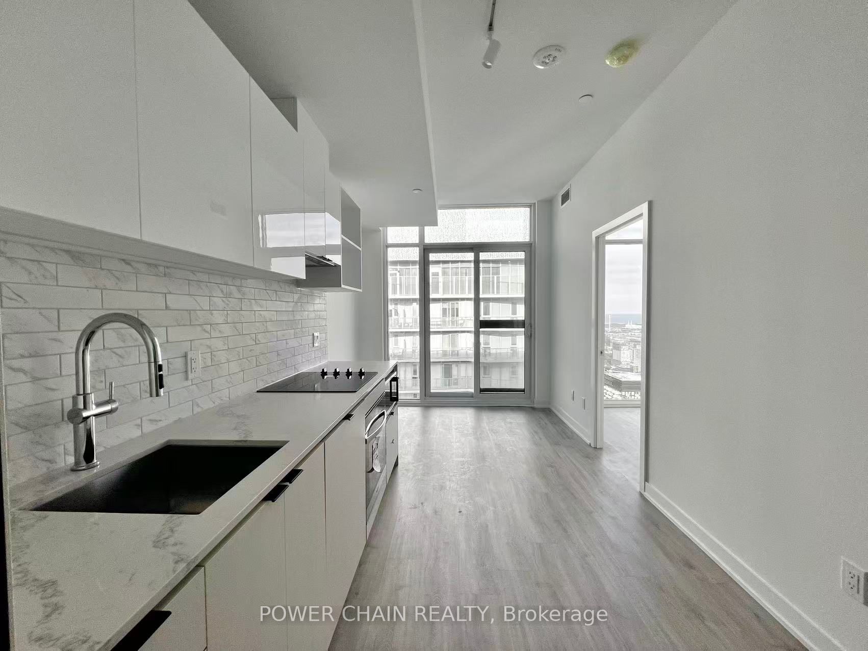 252 Church Street PH09, Toronto, ON M5B 0E6 photo 4