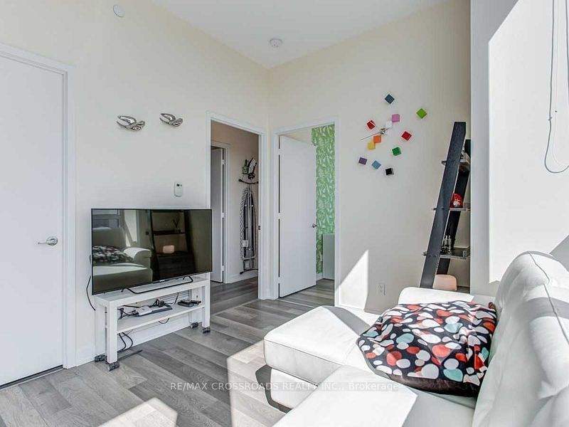 5180 Yonge Street 2405, Toronto, ON M2N 5P6 photo 4