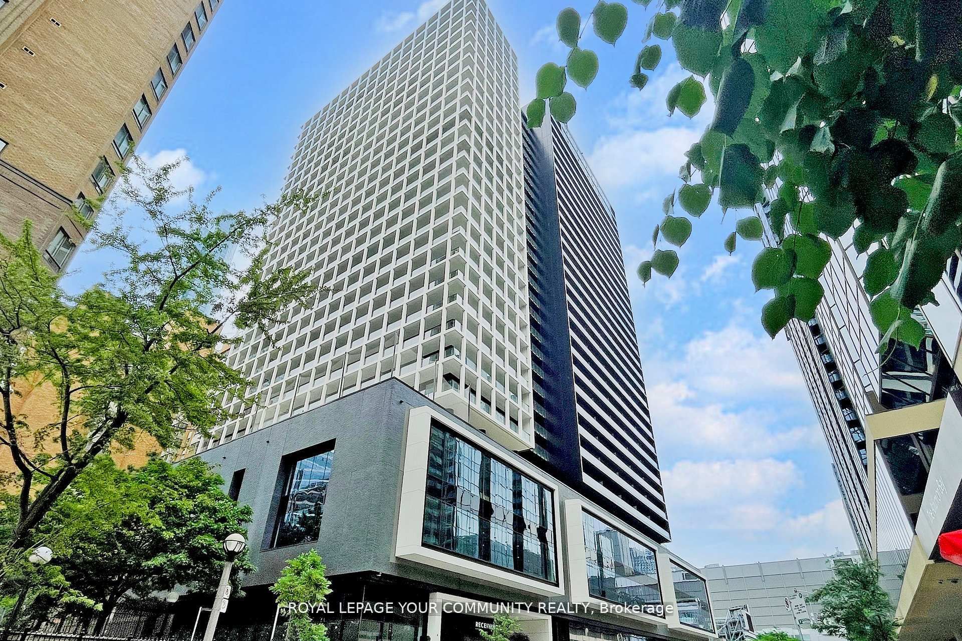 20 Edward Street 2017, Toronto, ON M5G 0C5