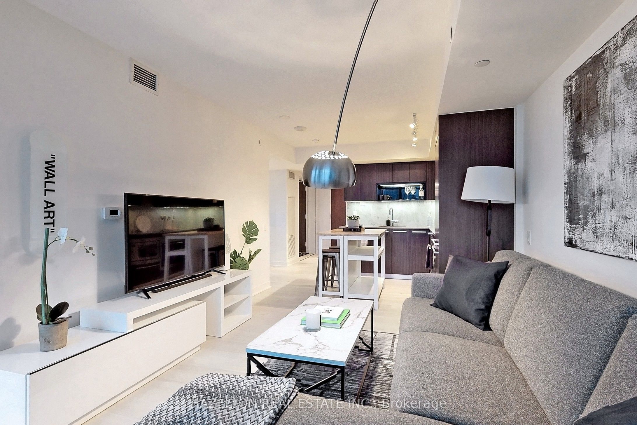 70 Queens Wharf Road 2510, Toronto, ON M5V 0J2 photo 5