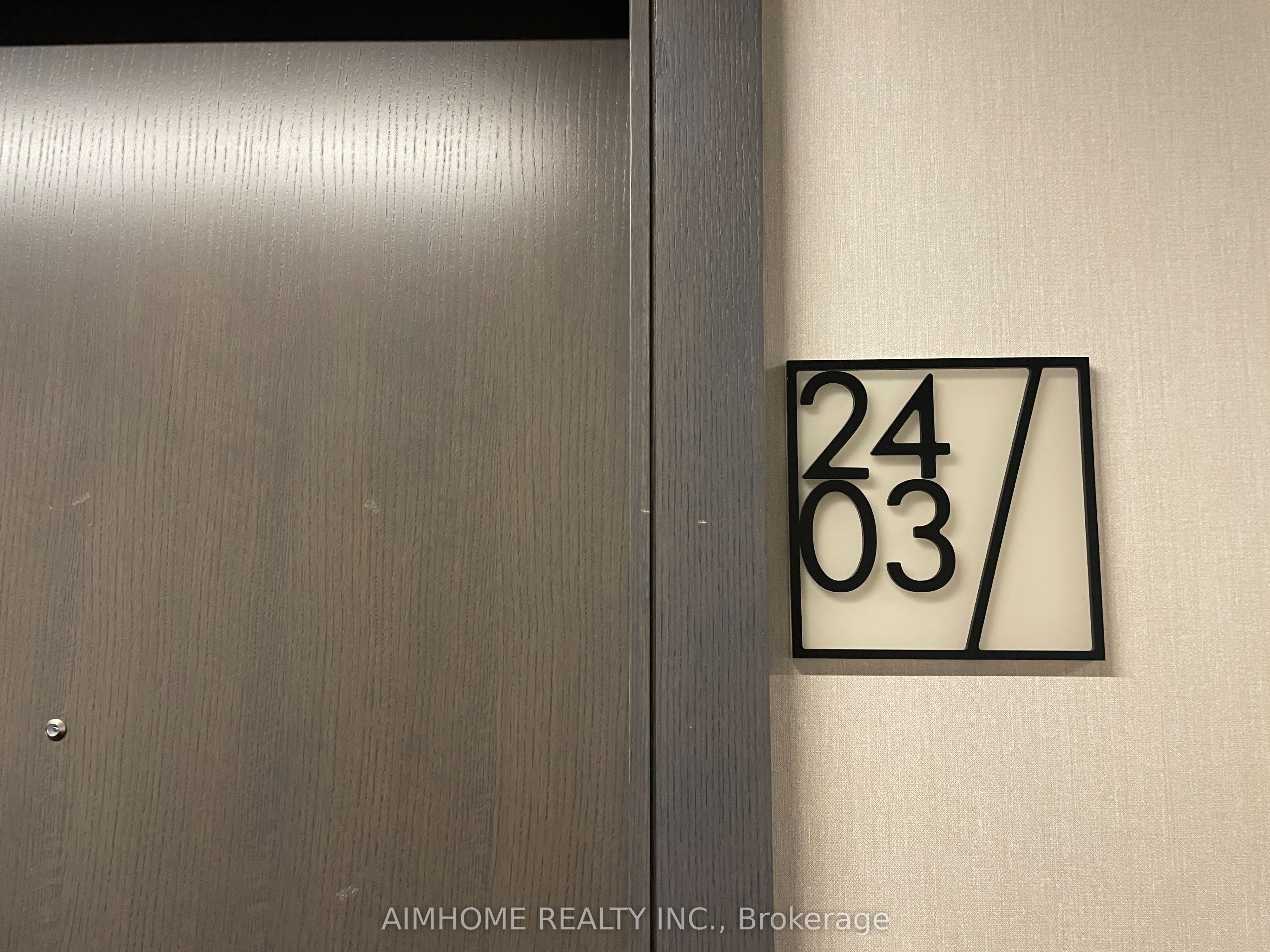 50 Forest Manor Road 2403, Toronto, ON M2J 0E3 photo 3