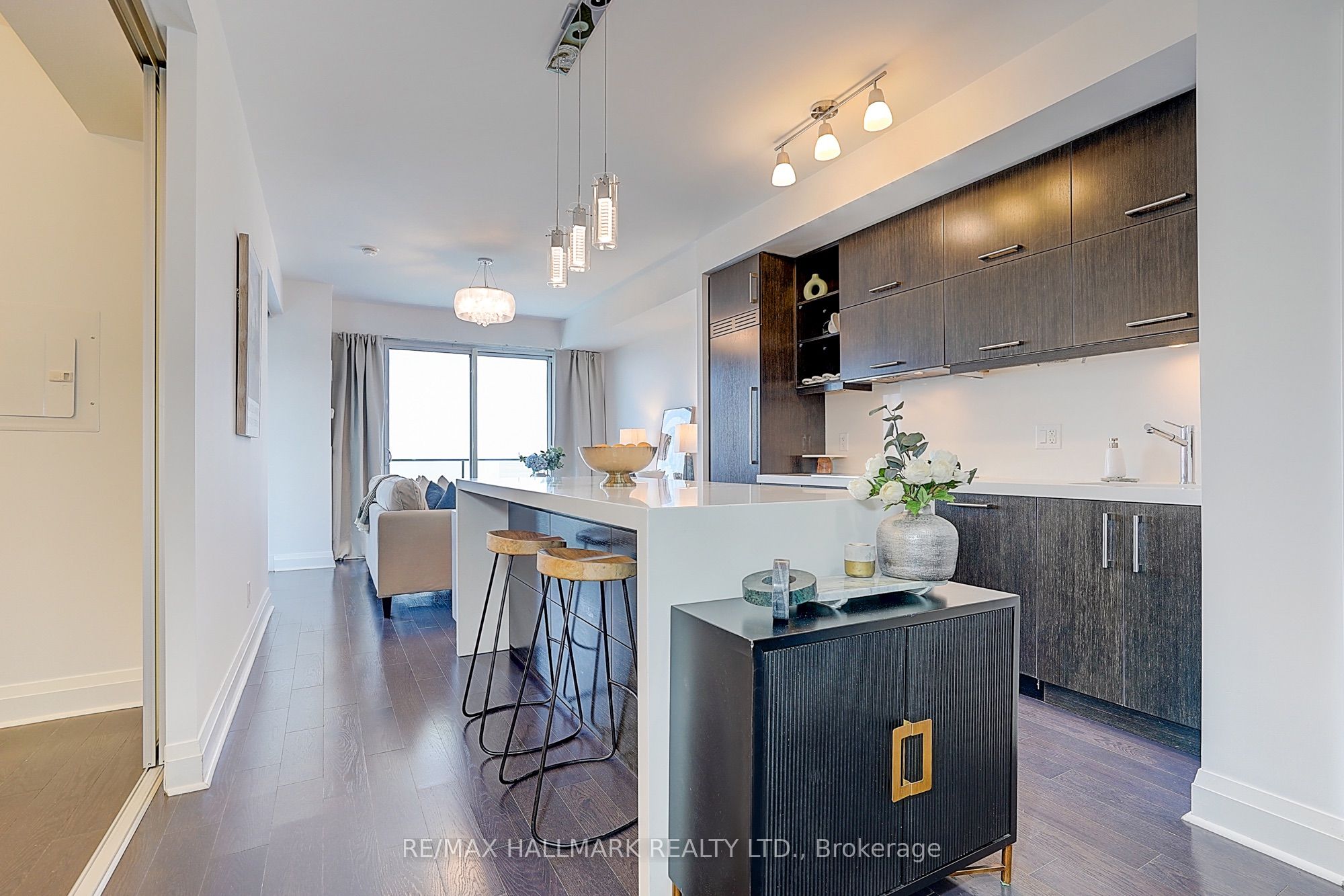 65 St Mary Street 2906, Toronto, ON M5S 0A6 photo 2