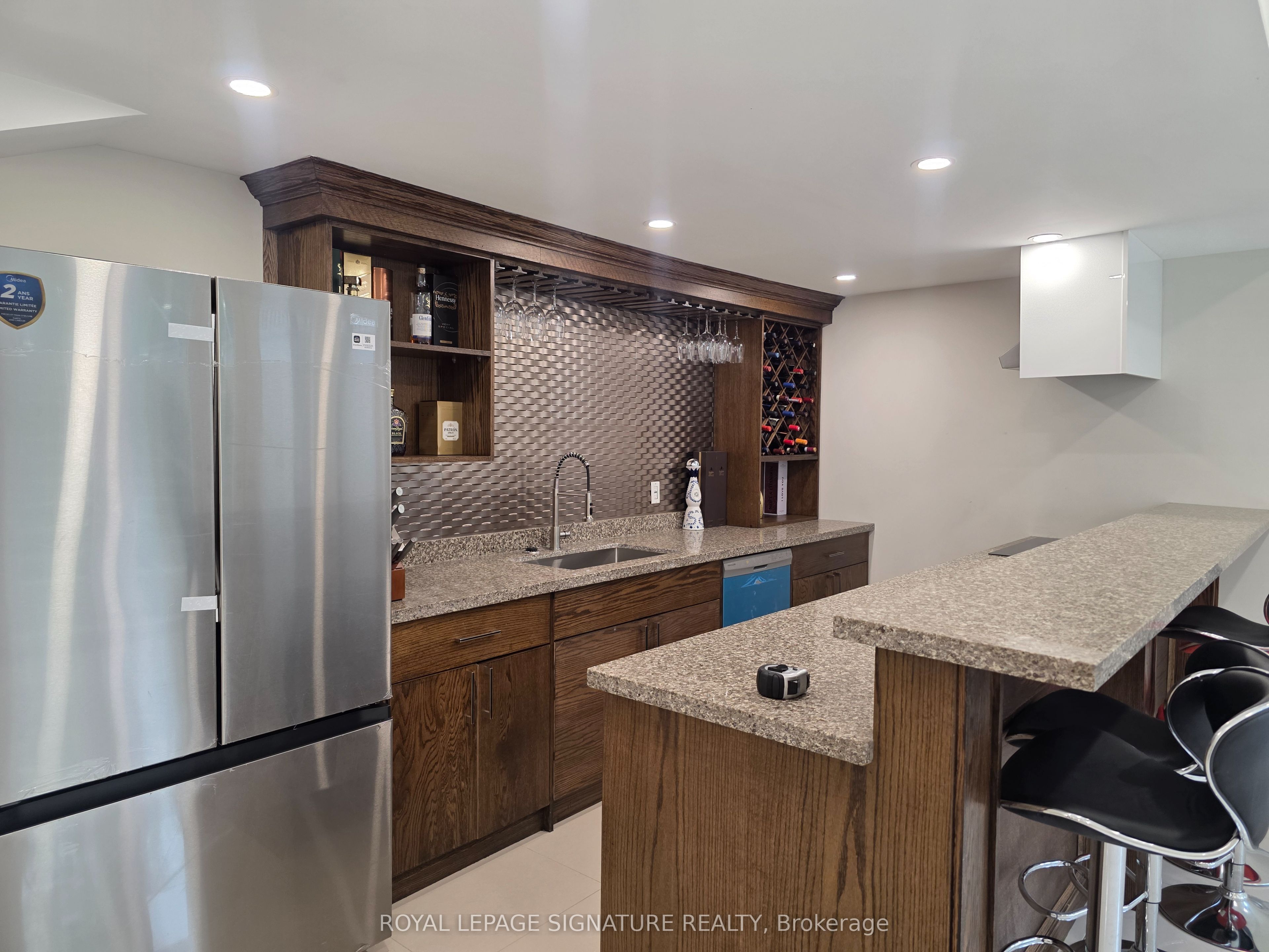 12 Terrace Avenue Lower, Toronto, ON M2R 1E9 photo 5