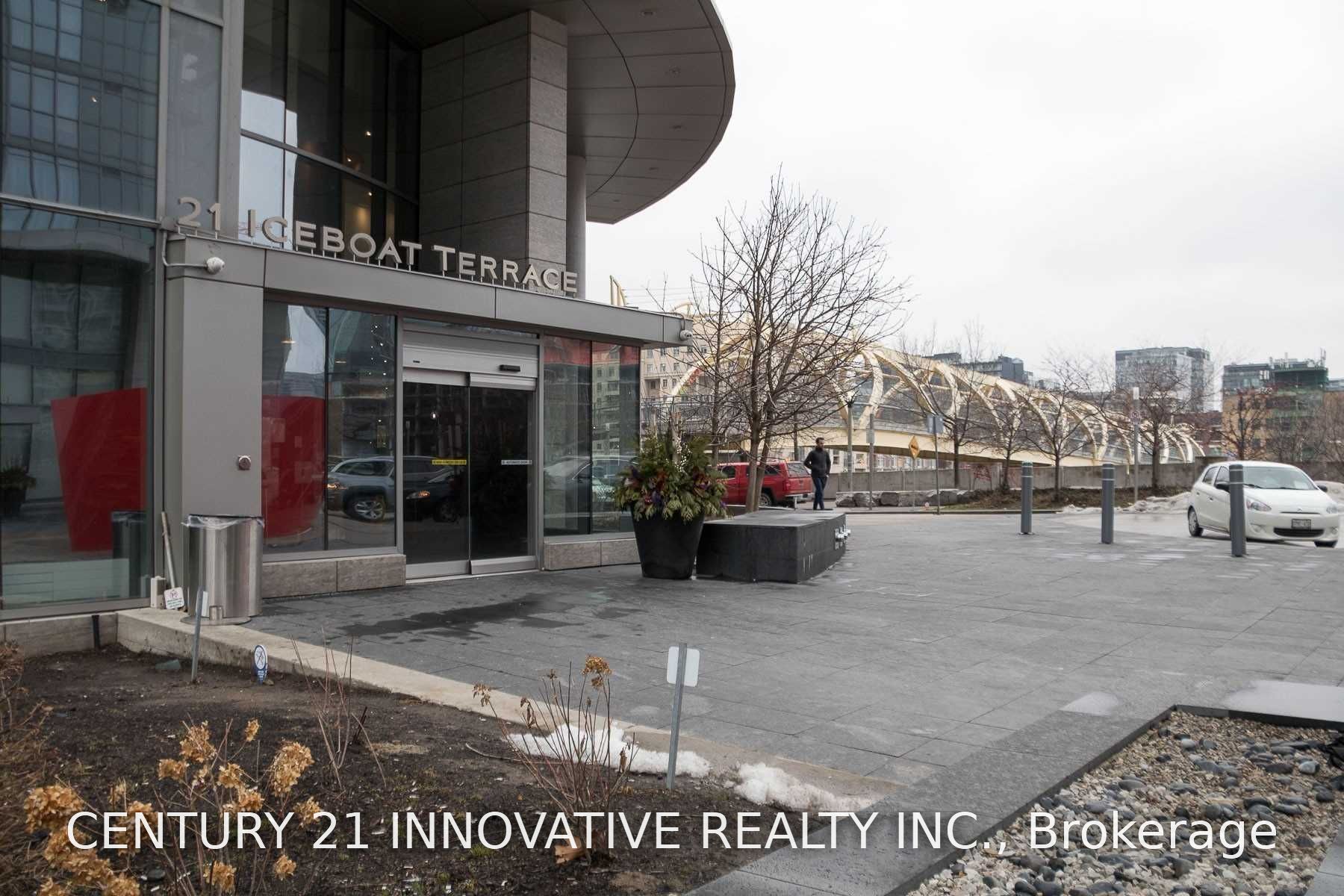 21 Iceboat Terrace 3612, Toronto, ON M5V 4A9 photo 2