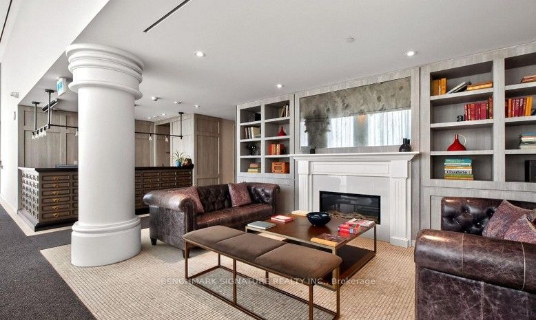 33 Helendale Avenue 1505, Toronto, ON M4R 0A4 photo 4