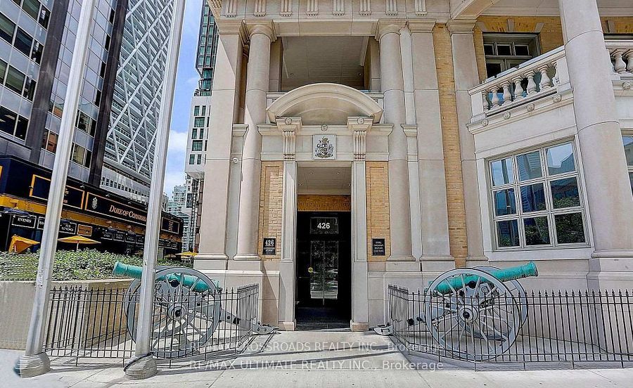 426 University Avenue 3008, Toronto, ON M5G 1S9 photo 5