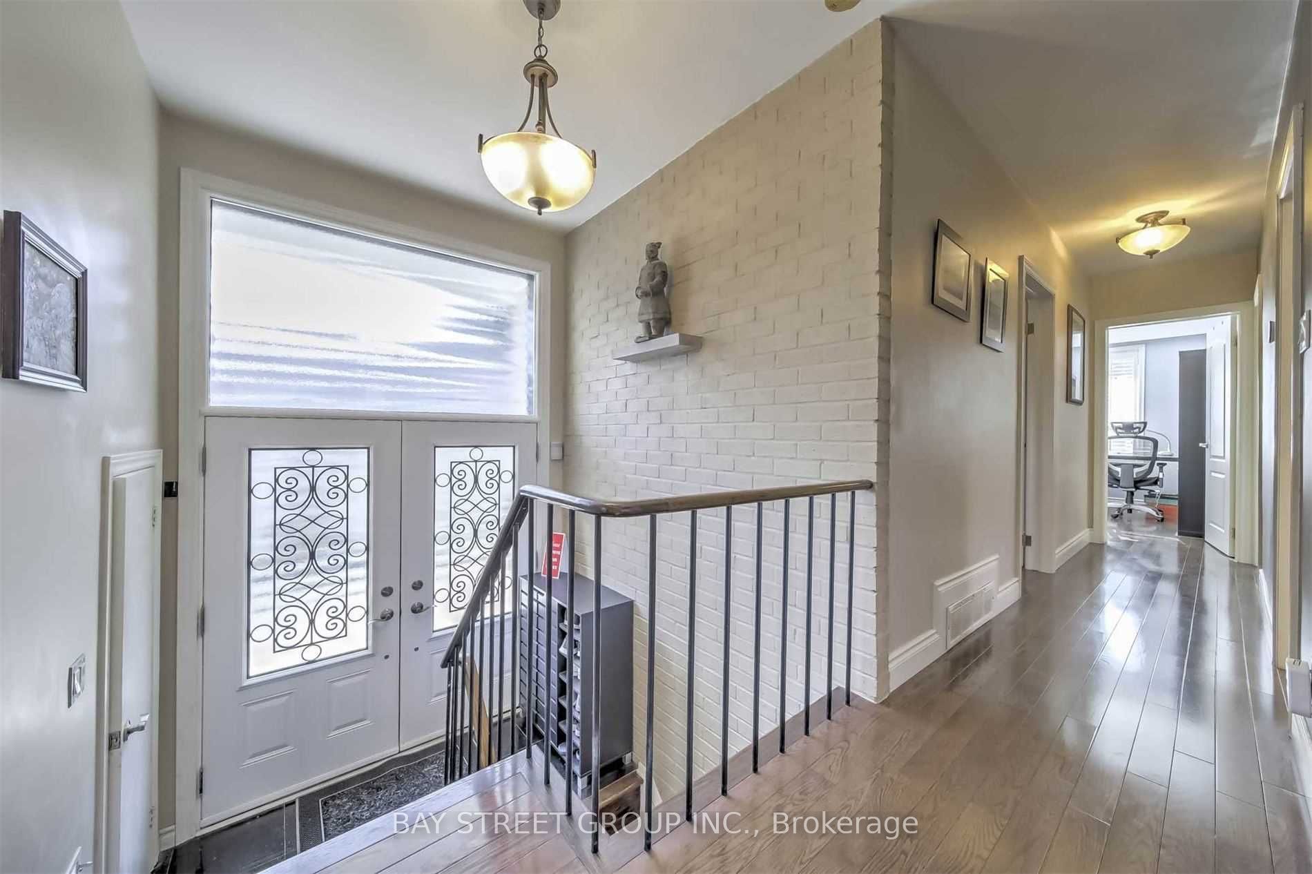 33 Heathview Avenue, Toronto, ON M2K 2C2 photo 3