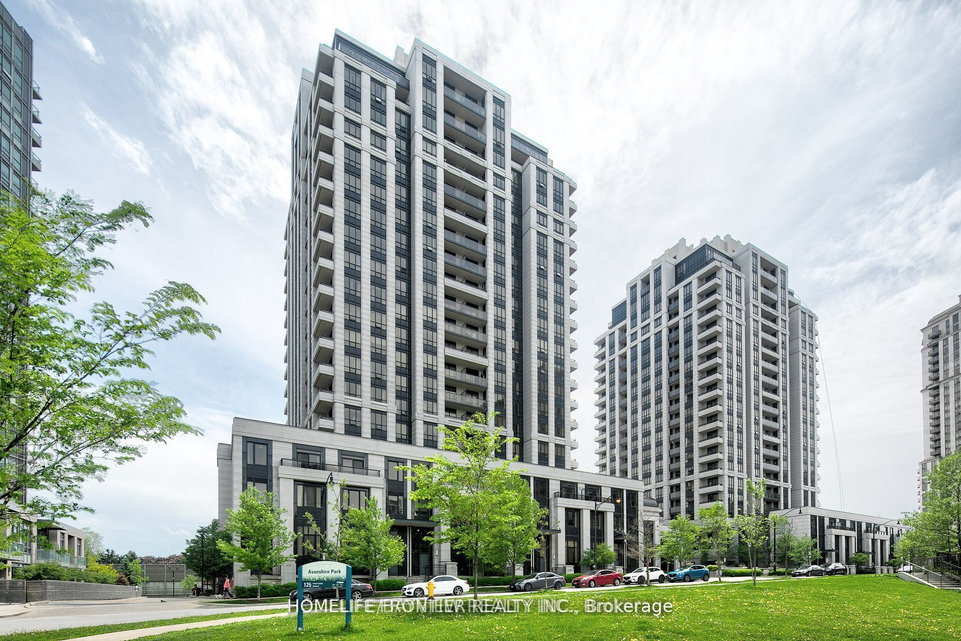 100 N Harrison Garden Boulevard N 1718, Toronto, ON M2N 0C2