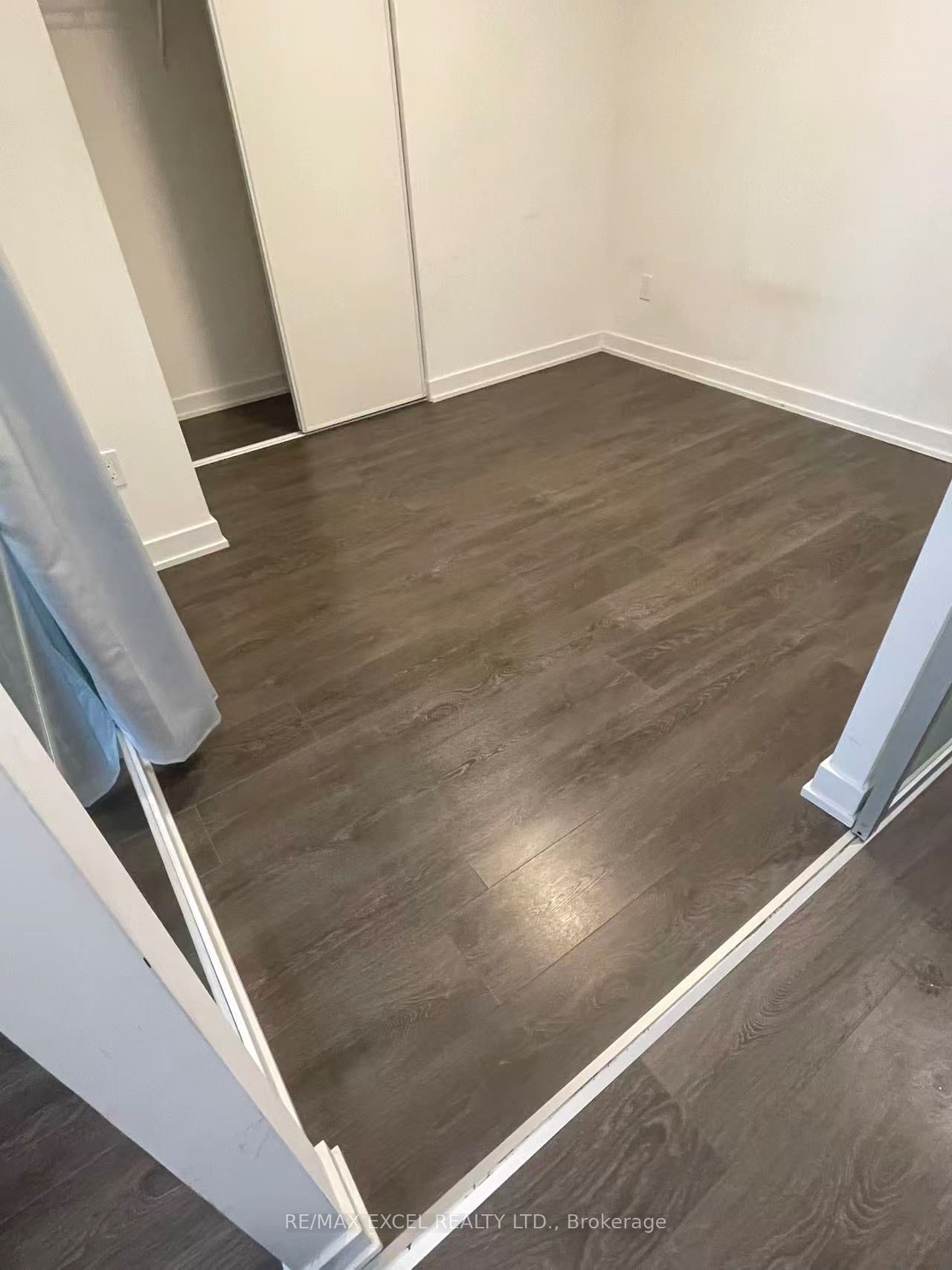 8 TIPPETT Road 422, Toronto, ON M3H 0E7 photo 4