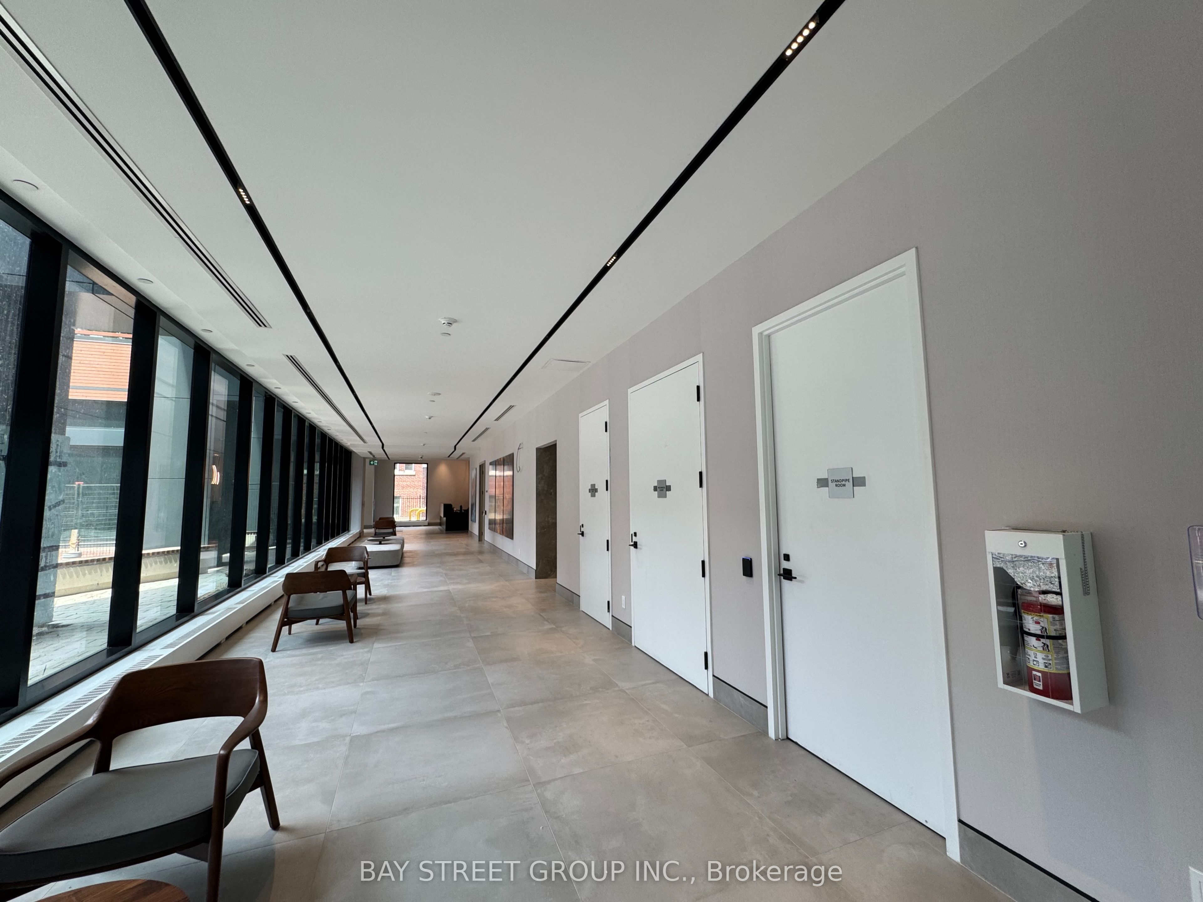 609 Sherbourne Street 4203, Toronto, ON M4X 0A4 photo 3