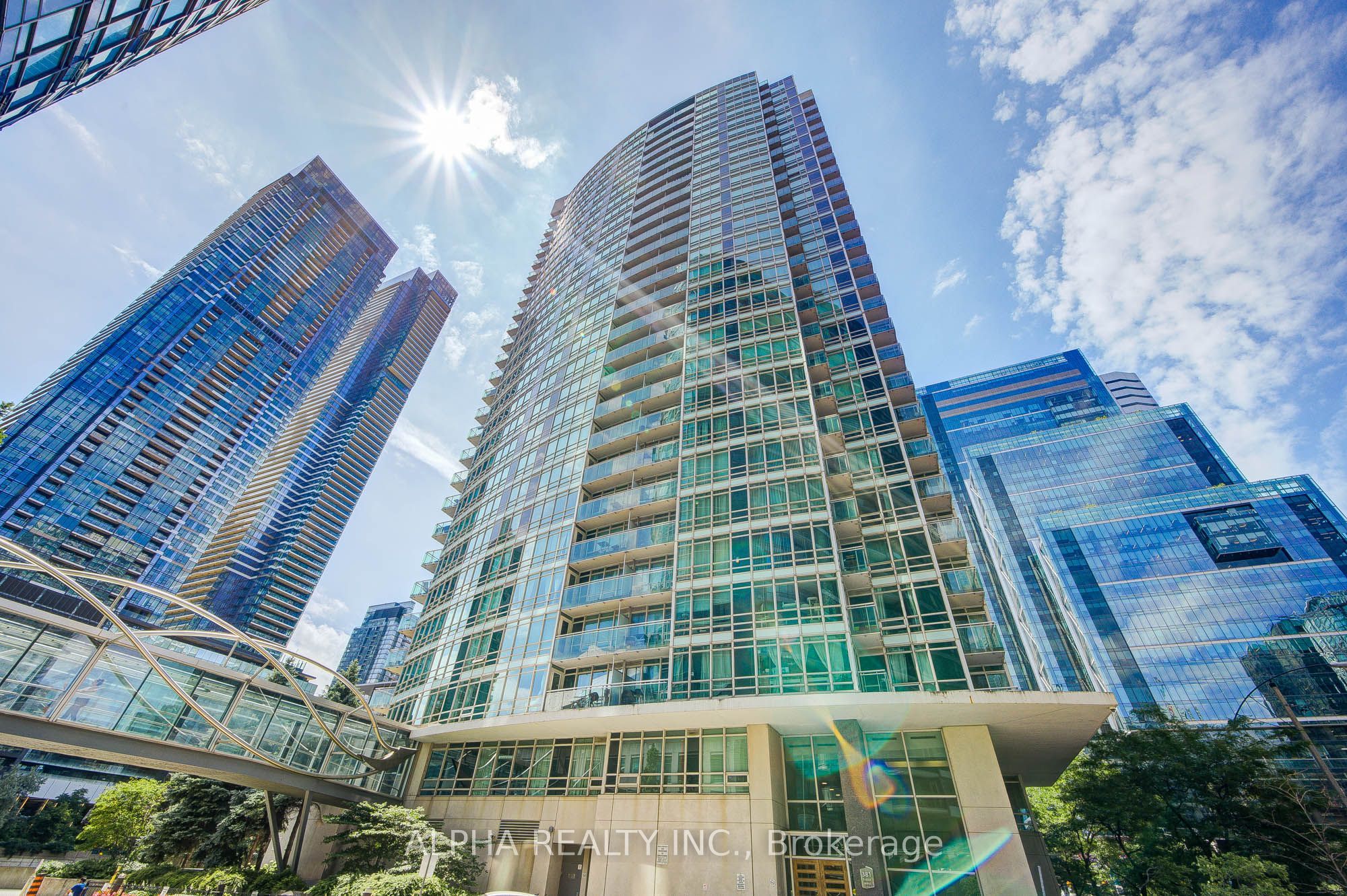 381 Front Street W 1507, Toronto, ON M5V 3R8