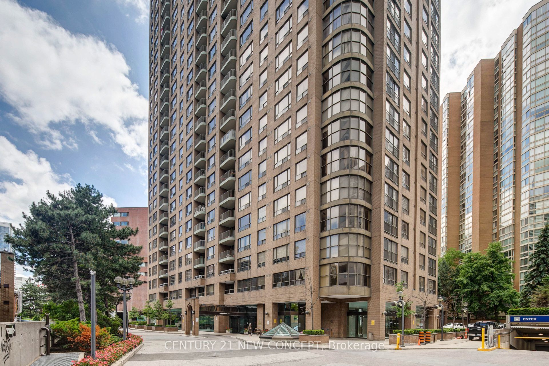 100 Upper Madison Avenue 2601, Toronto, ON M2N 6M4