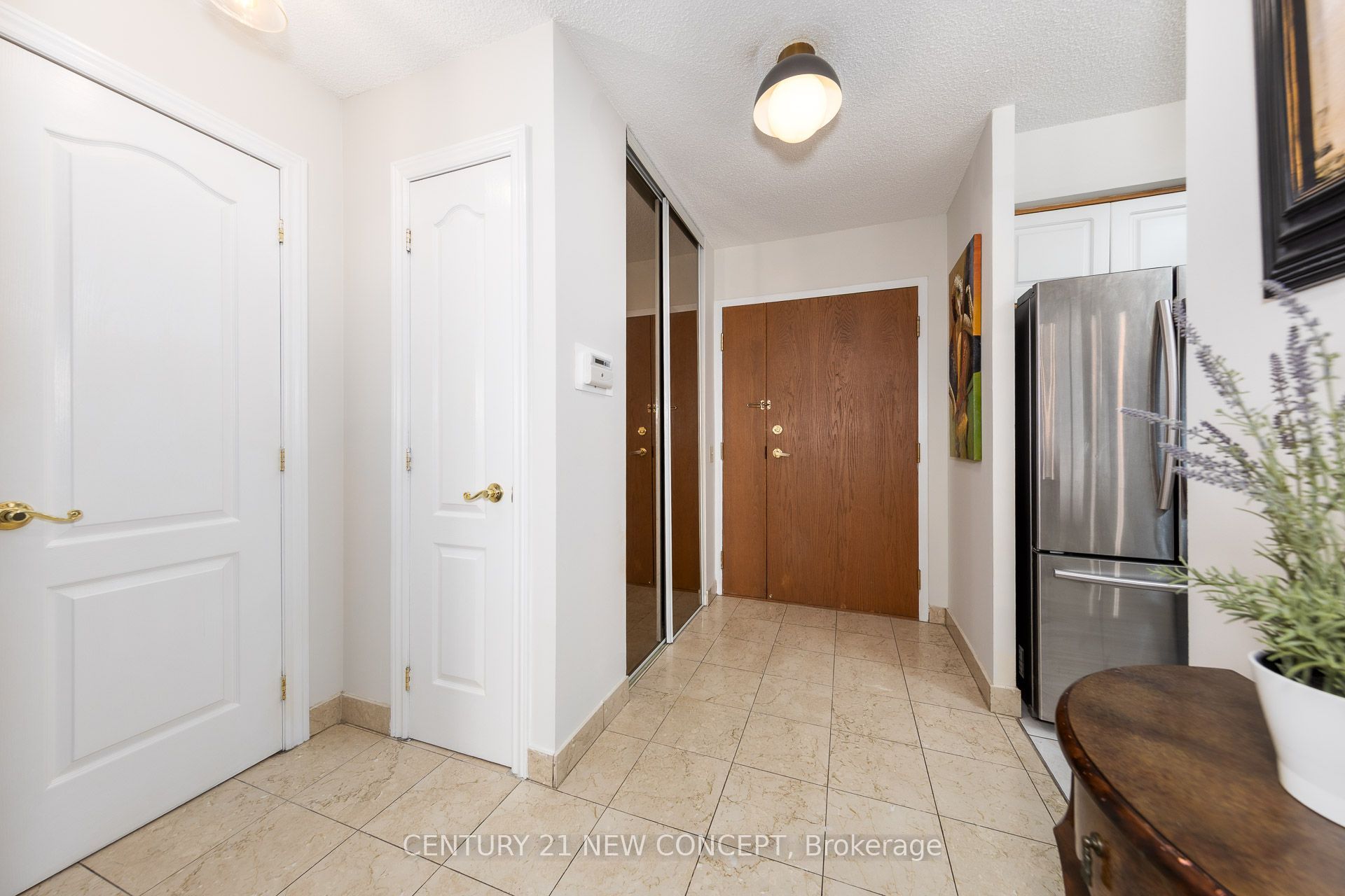 100 Upper Madison Avenue 2601, Toronto, ON M2N 6M4 photo 2