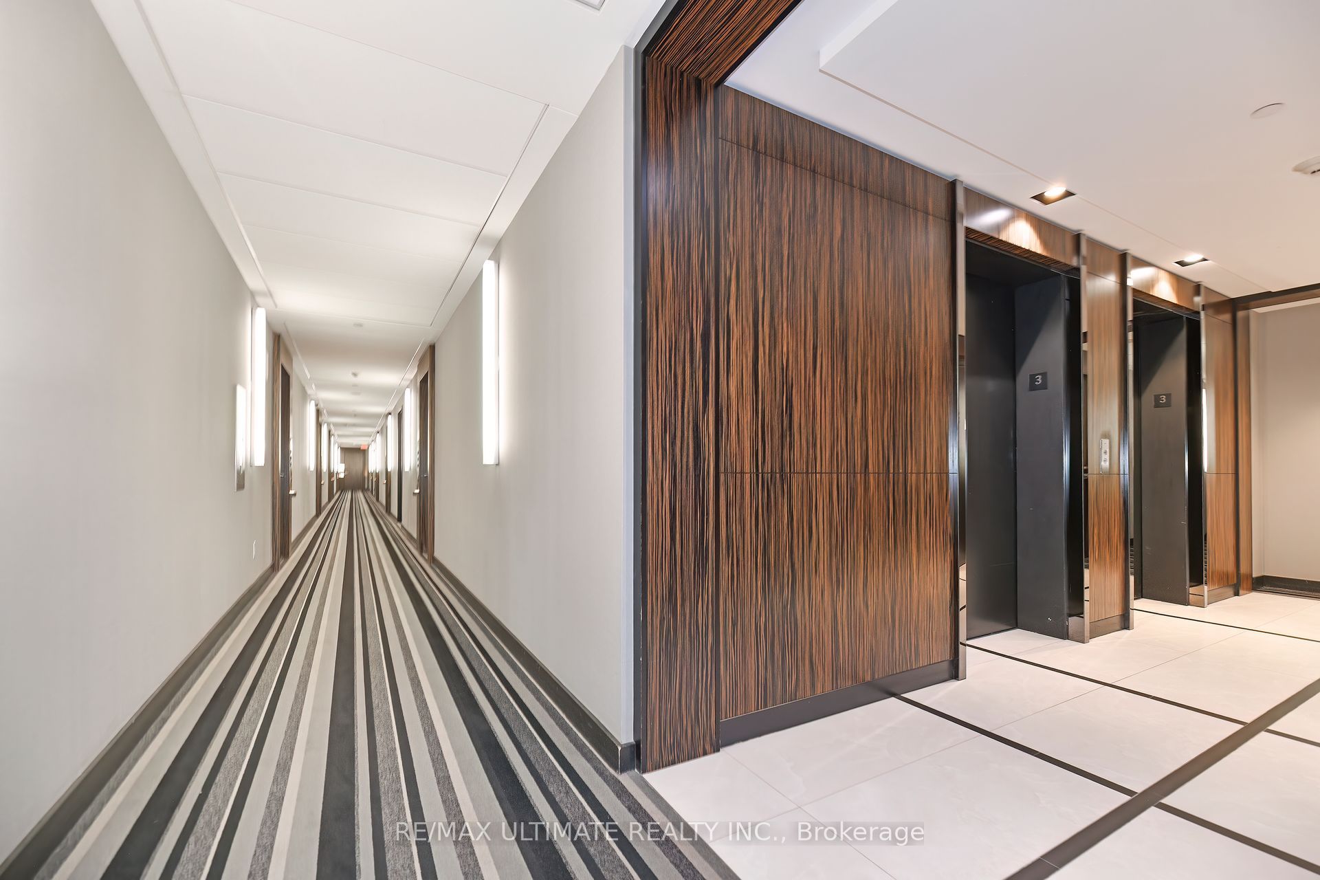 3018 Yonge Street 806, Toronto, ON M4N 0A5 photo 4