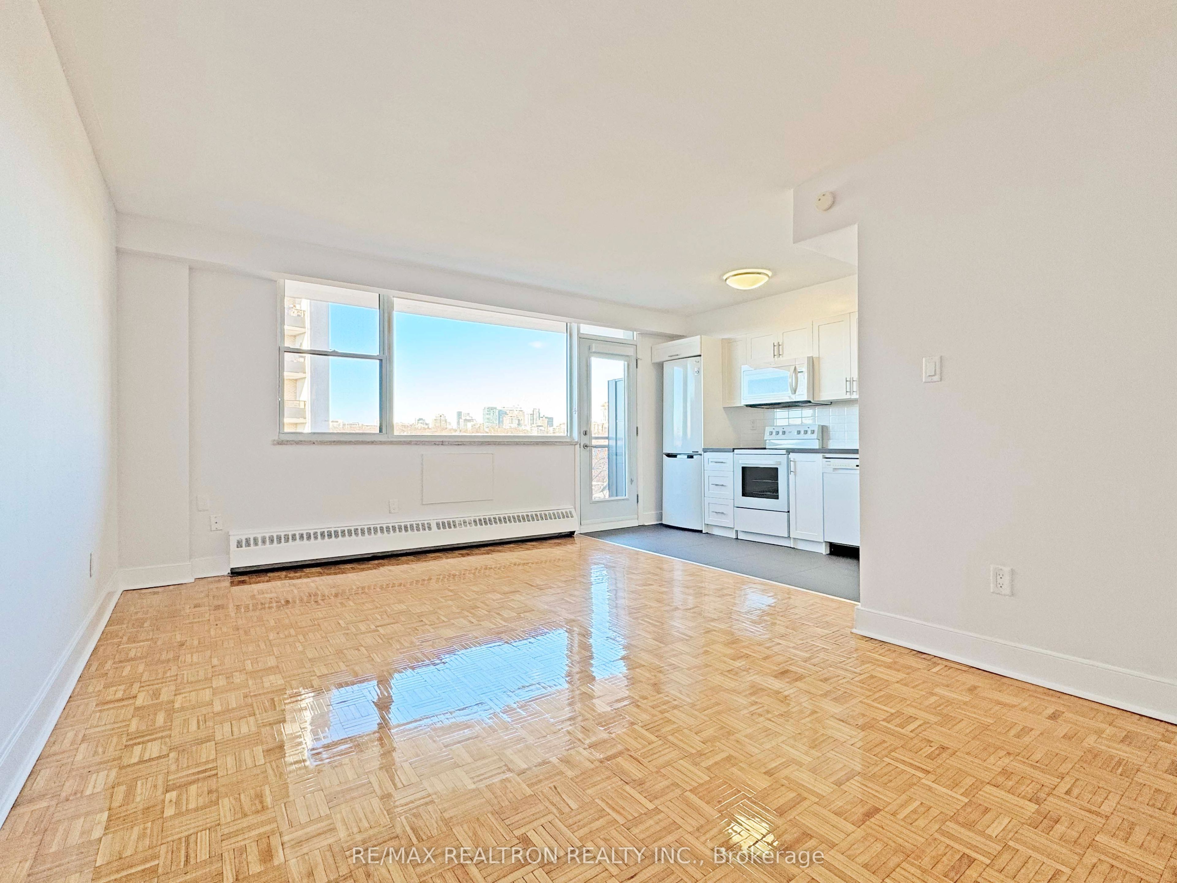 276 St George Street 308, Toronto, ON M5R 2P6 photo 3