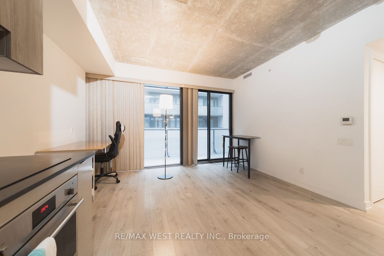 161 Roehampton Avenue 331, Toronto, ON M4P 0C8 photo 4