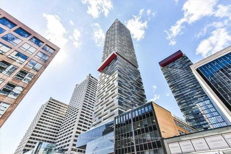 8 Eglinton Avenue E 710, Toronto, ON M4P 0C1