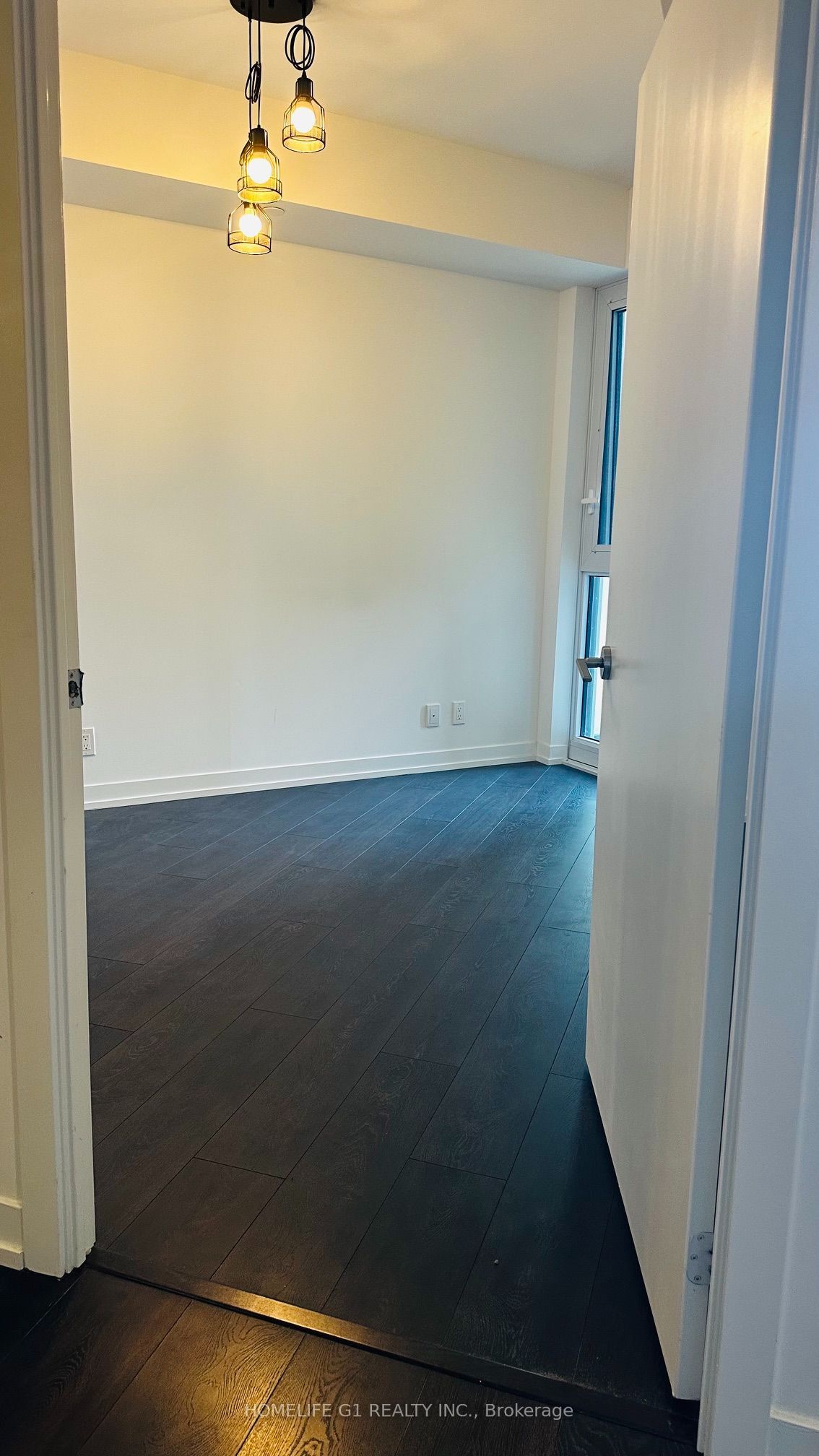 2020 S Bathurst Street 1101, Toronto, ON M5P 0A6