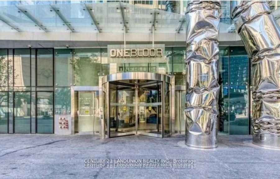 1 Bloor Street E 2612, Toronto, ON M4W 0A8