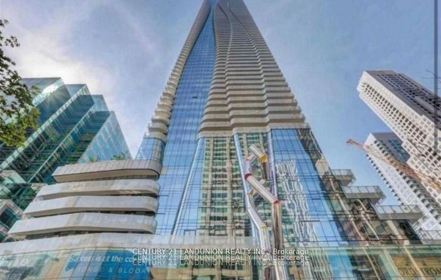 1 Bloor Street E 2612, Toronto, ON M4W 0A8 photo 2