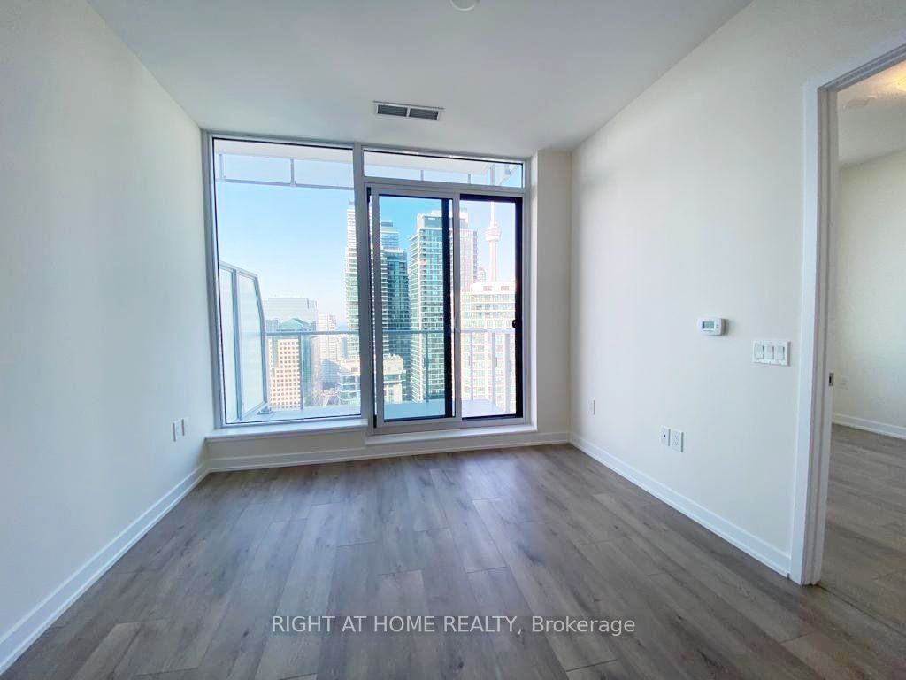28 Freeland Street 3403, Toronto, ON M5E 0E3 photo 4