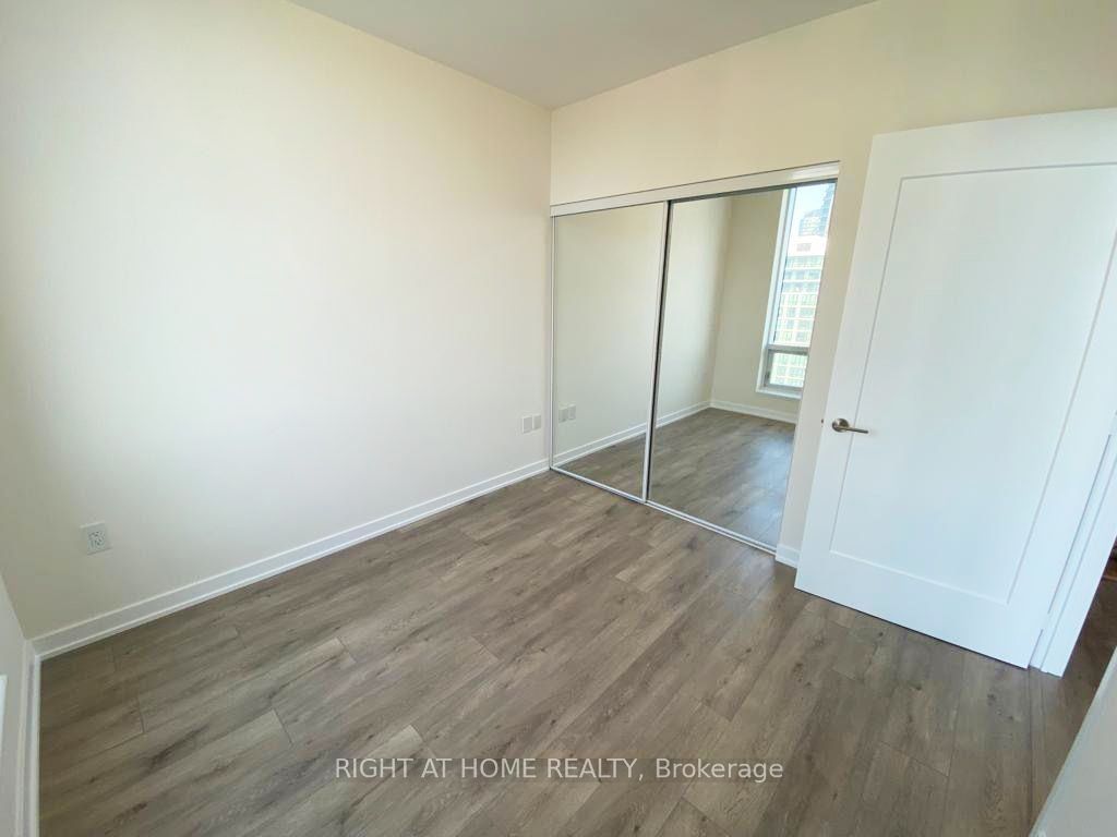 28 Freeland Street 3403, Toronto, ON M5E 0E3 photo 5